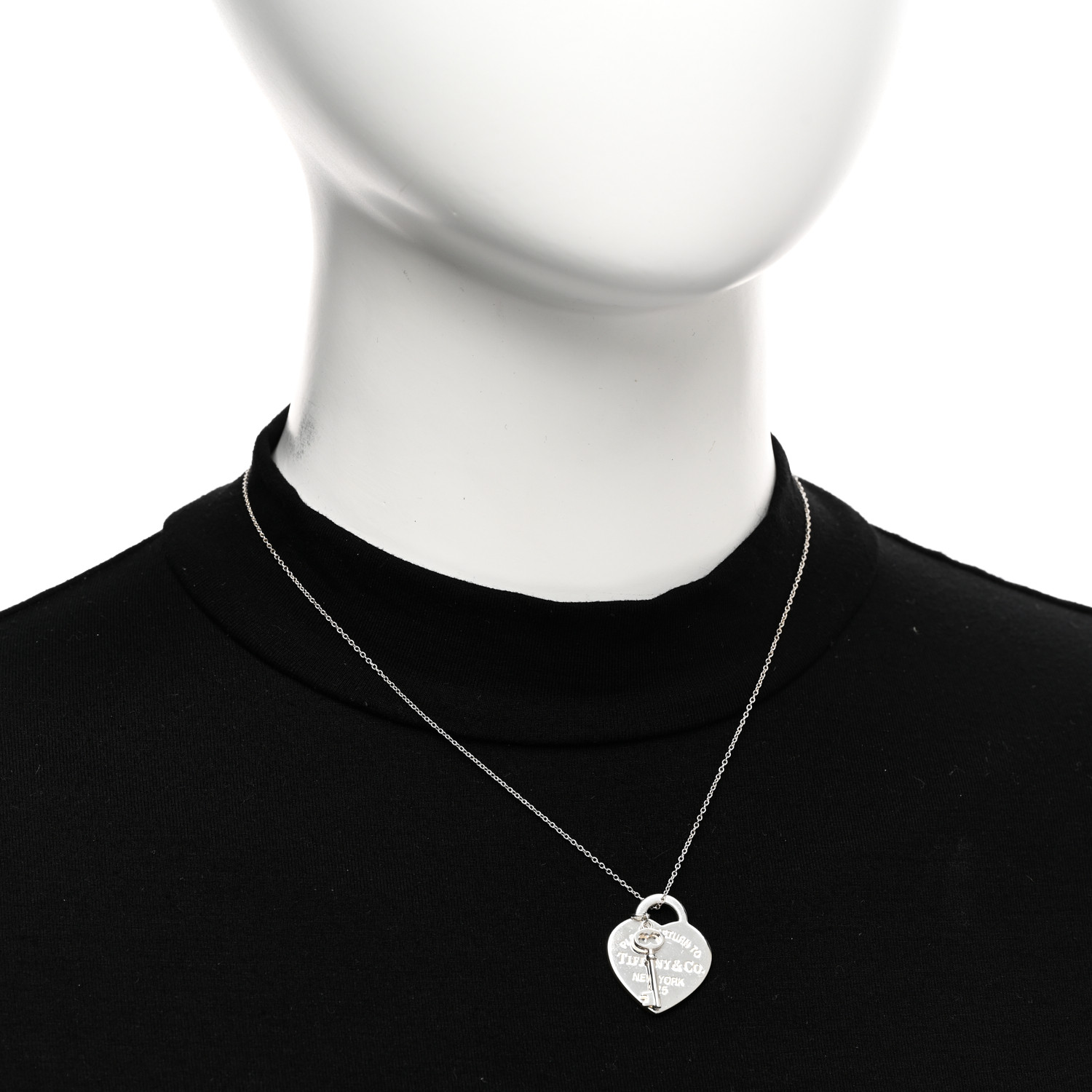【Tiffany & Co】Return to Tiffany Heart Tag with Key Pendant Return to Tiffany® Heart Tag Key Pendant in Silver, Medium