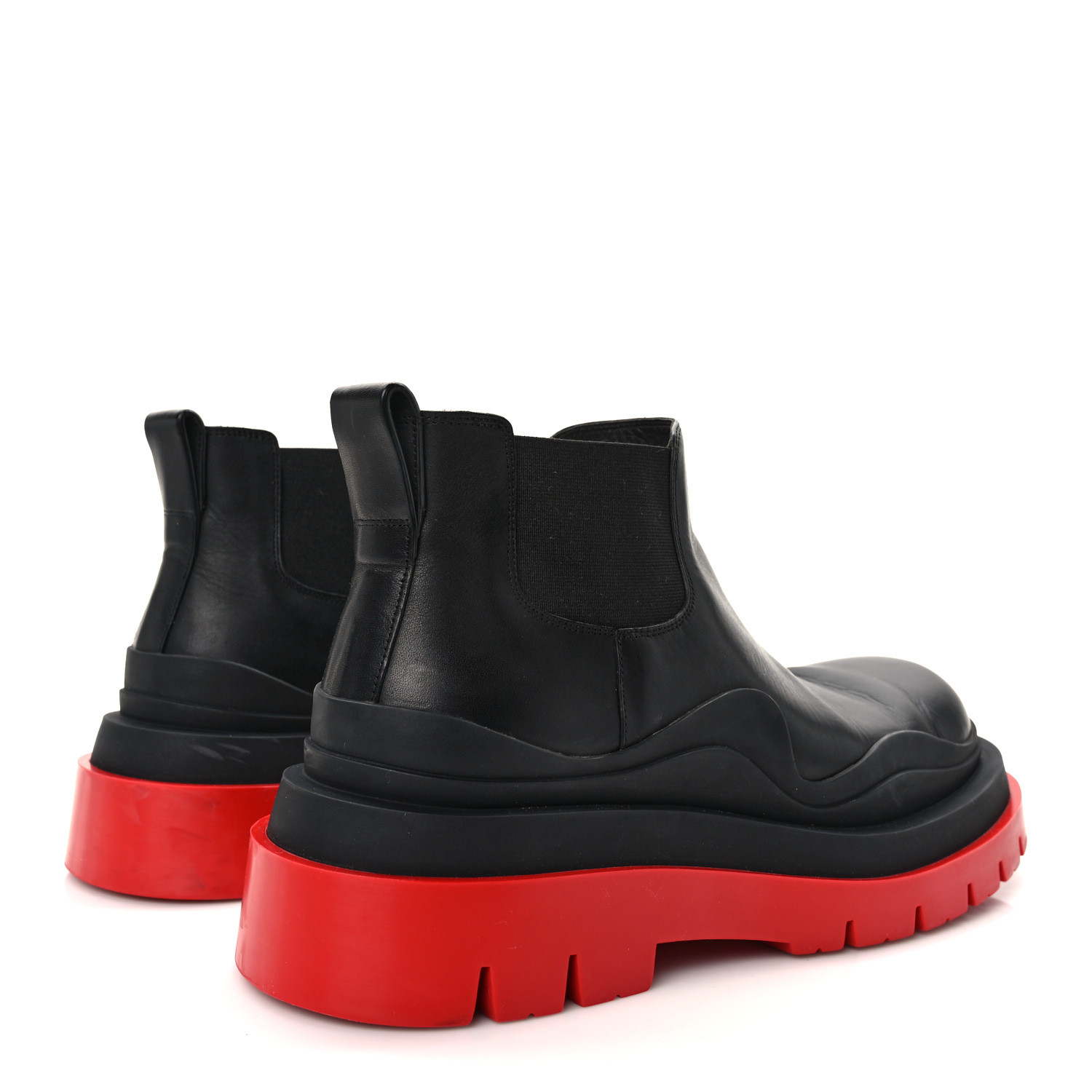 厚底◆BOTTEGA VENETA TIRE チェルシーアンクルブーツ レッド BOTTEGA VENETA Calfskin Mens The Tire Cropped Chelsea Boots