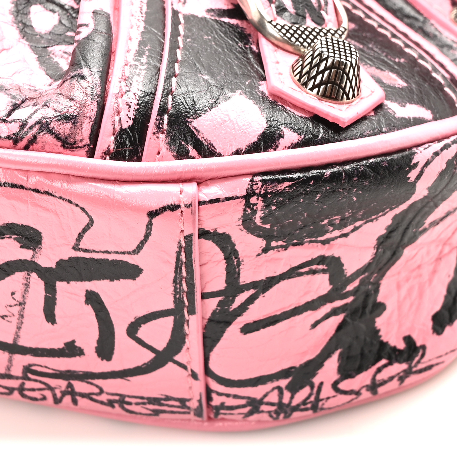 【バレンシアガ】セール！LE CAGOLE グラフィティ PINK BALENCIAGA Agneau Arena Graffiti Le Cagole Shoulder Bag XS