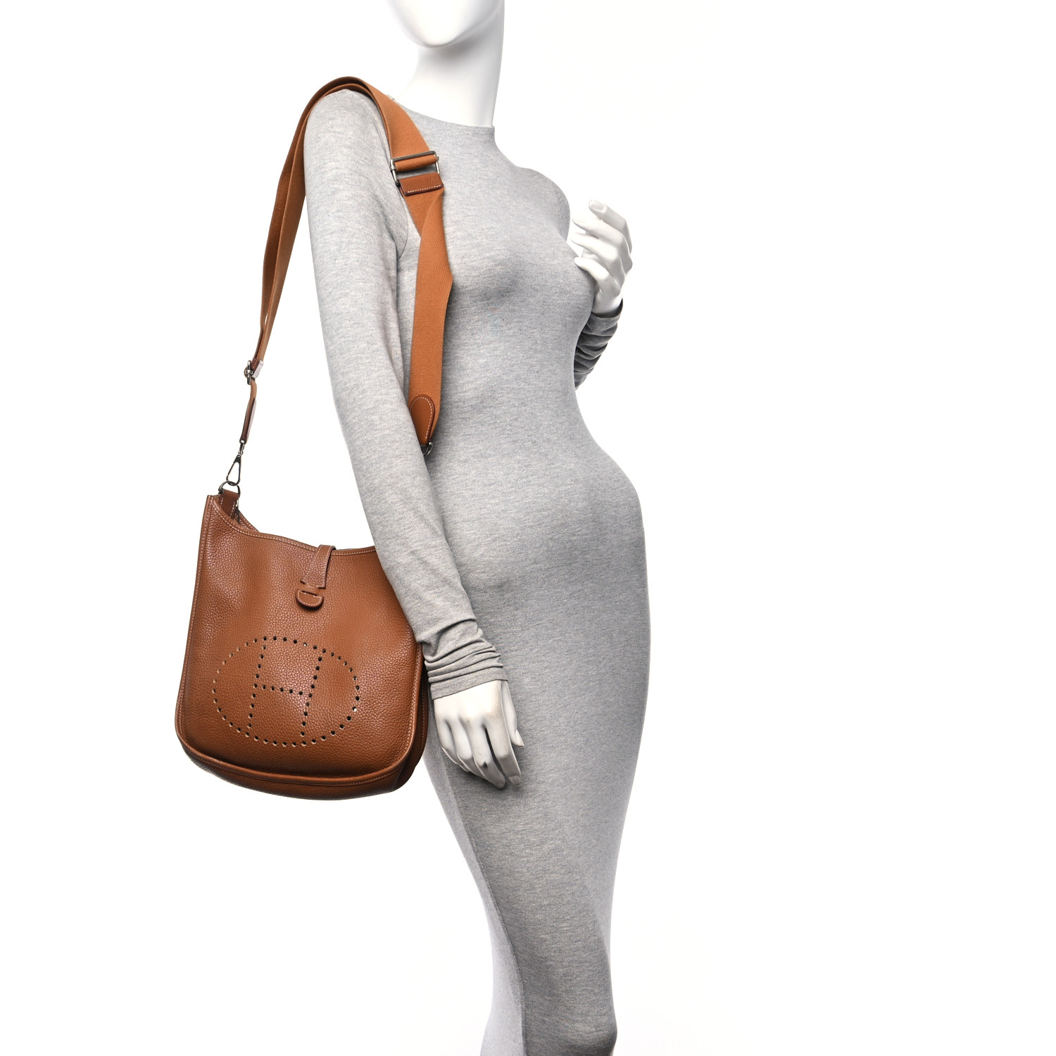 HERMES Taurillon Clemence Evelyne III PM Gold 1599970