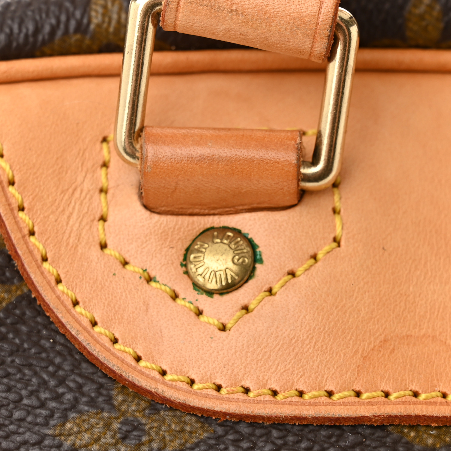 【希少】 LOUIS VUITTON LV Monogram Excursion Shoe Vintage LOUIS VUITTON Monogram Excursion Shoe Bag 1656783 | FASHIONPHILE