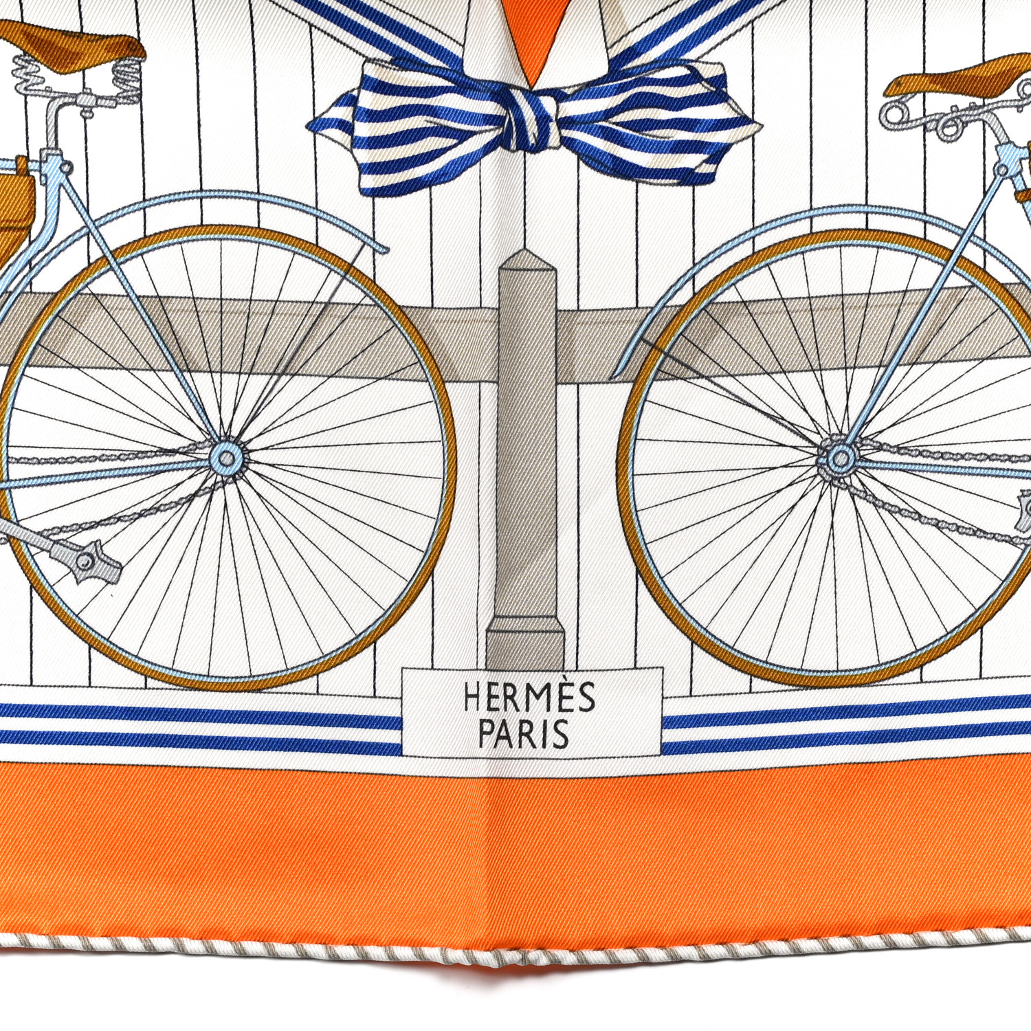 HERMES LES BÉCANES スカーフ 赤　自転車　ヴィンテージ HERMES LES BÉCANES スカーフ 赤 自転車 ヴィンテージ - メルカリ