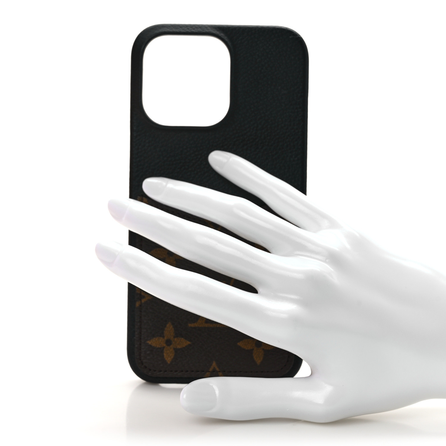 LOUIS VUITTON - ルイヴィトンiPhone15proMAX LOUIS VUITTON Monogram Pallas iPhone 15 Pro Max Bumper Black
