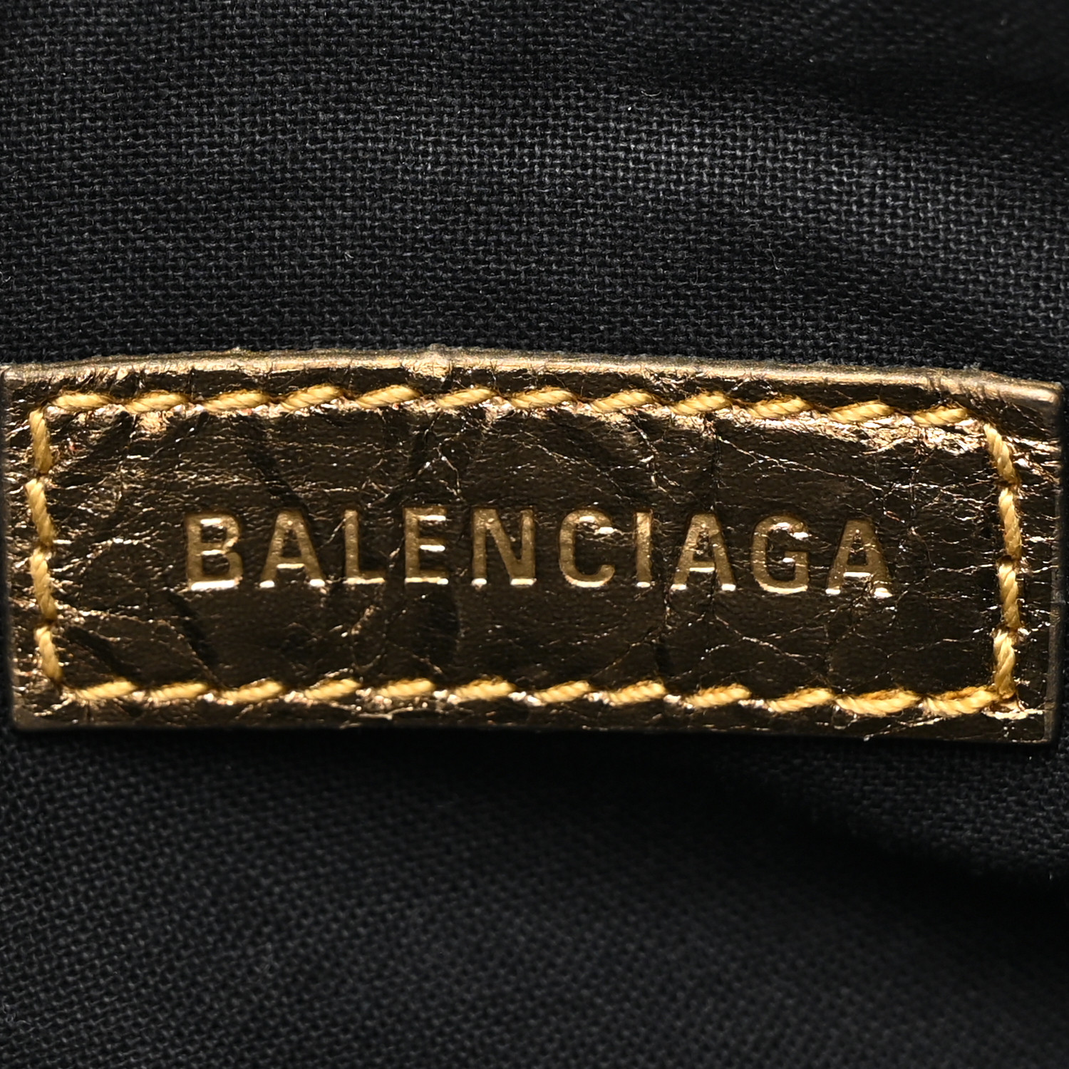 ショルダーバッグ・ポシェット Balenciaga Le Cagole S Shoulder Bag In Arena Leather Balenciaga Le Cagole Shoulder Bag XS Black Arena in Lambskin