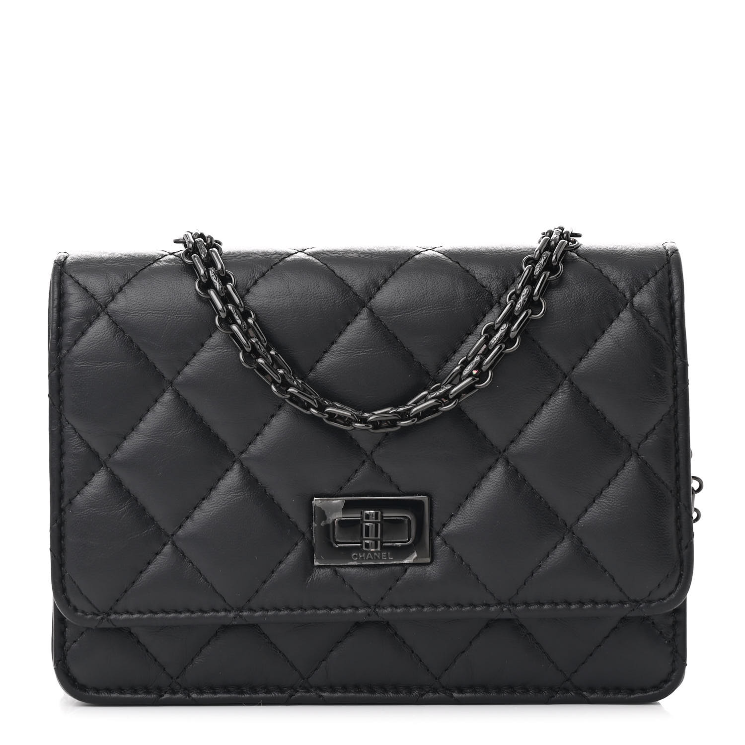 CHANEL 財布 SO BLACK Chanel So Black Quilted Caviar Zip-Around Coin Purse Wallet