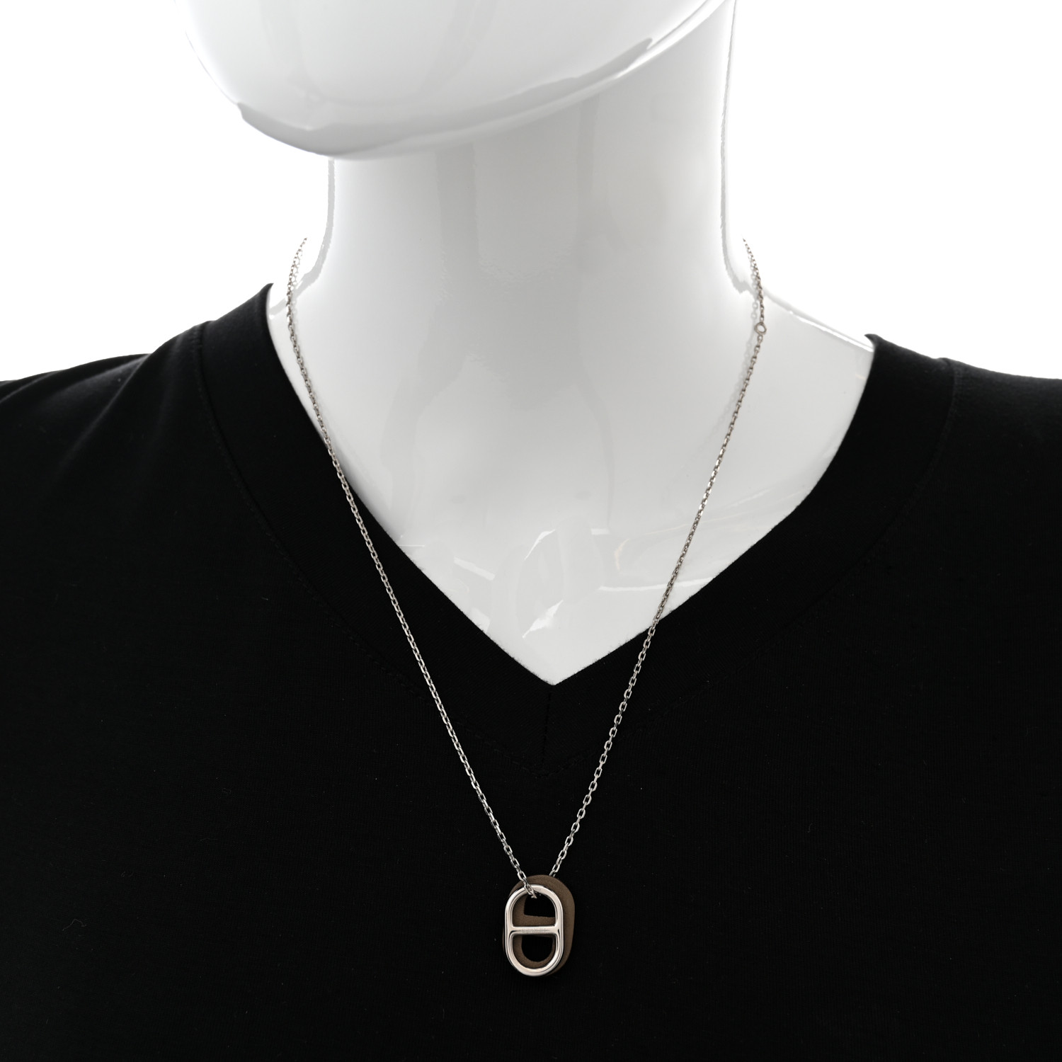 HERMES Swift O'Maillon Pendant Necklace 1420171 | FASHIONPHILE