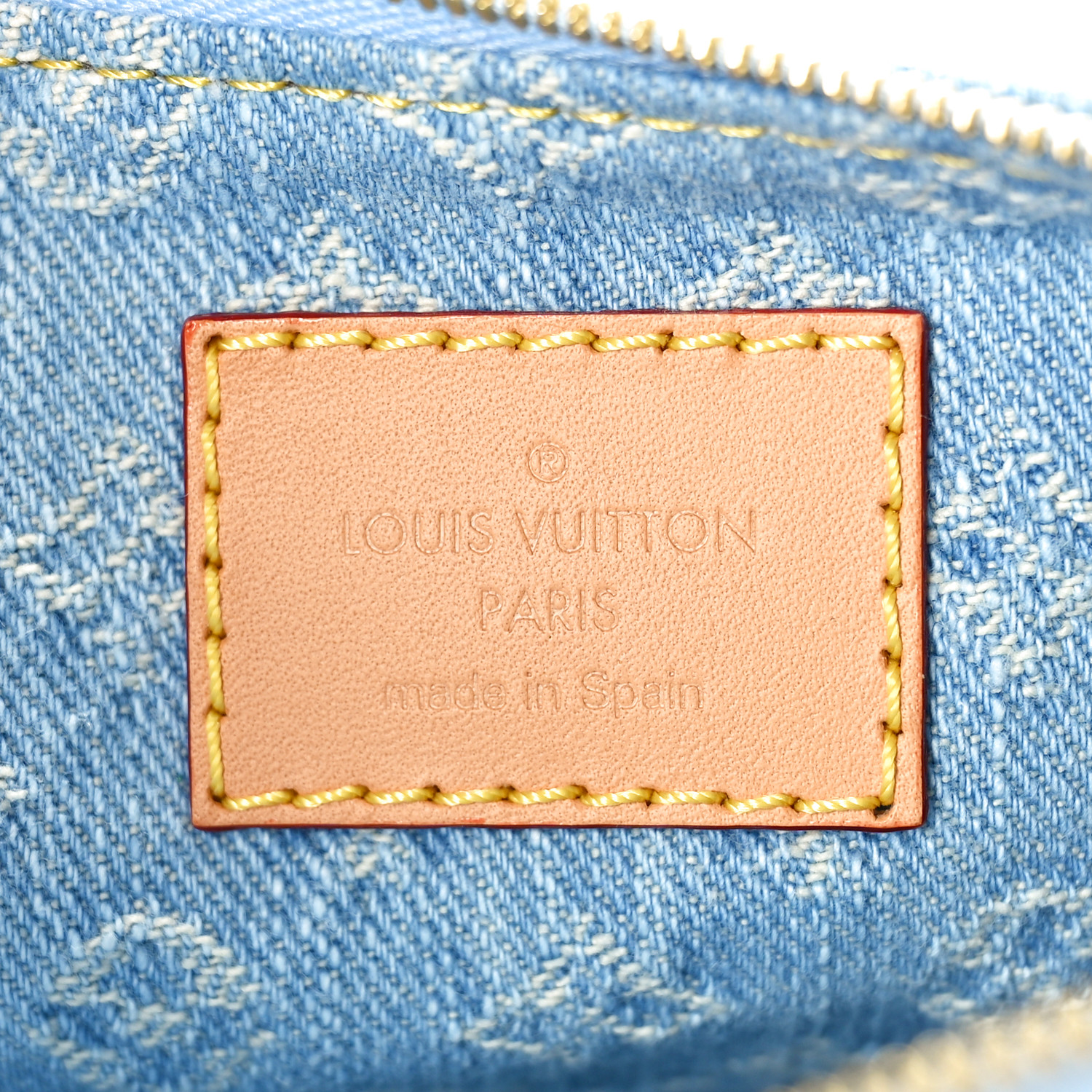 入手困難★希少♪【LOUIS VUITTON】Liv Pochette Sky Blue Denim LOUIS VUITTON Monogram Denim Liv Pochette Sky Blue 1505225