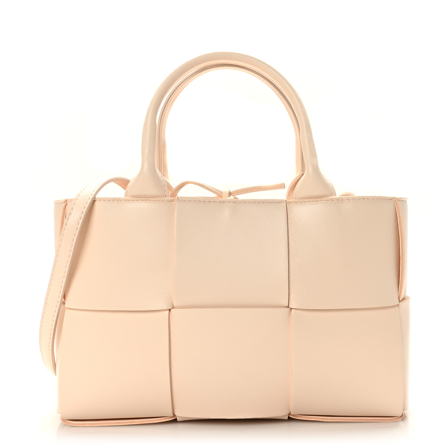 トートバッグ BOTTEGA VENETA ARCO MICRO TOTE BAG IN MAXI INTRECCIATO NAPPA Bottega Veneta Maxi Intrecciato Arco Bag