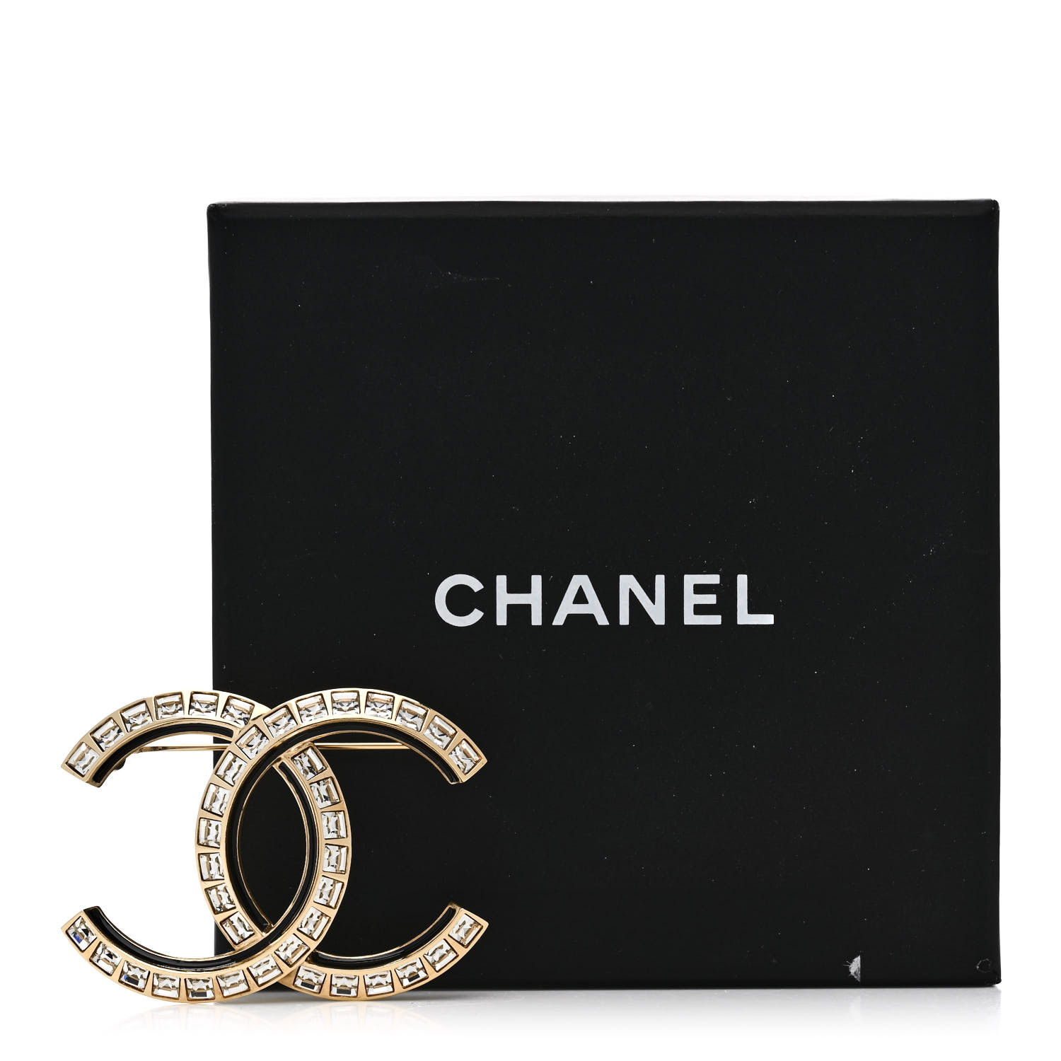 CHANELブラックラッカーポーチ CCロゴ CHANELブラックラッカーポーチ CCロゴ
