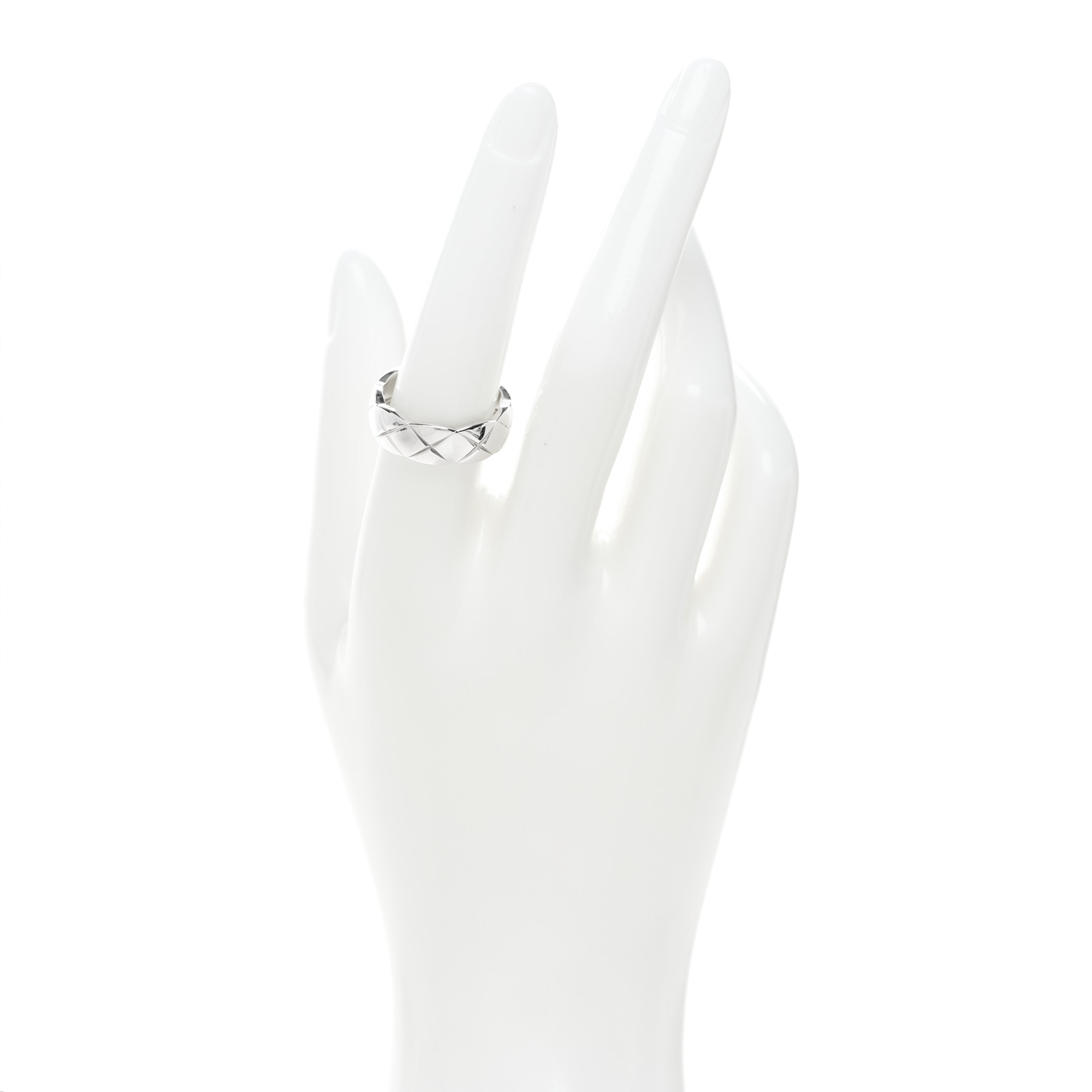 CHANEL COCOロゴリング ホワイト CHANEL 18K White Gold Mini Coco Crush Ring 56 7.5 1314527