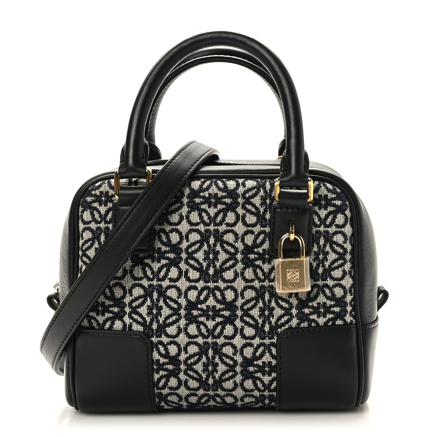 LOEWE DIN AMAZONA ハンドバック　ブラック LOEWE Jacquard Anagram Calfskin Amazona 16 Black 1468713