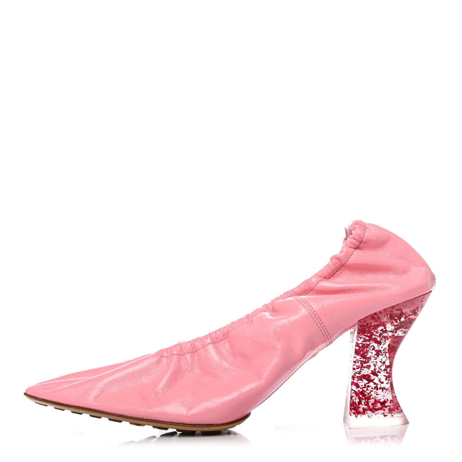 【BOTTEGA VENETA】CRUSH llic Nappa Almond Pumps Fondant Bottega Veneta Fondant Almond Pumps – Isabella's Wardrobe