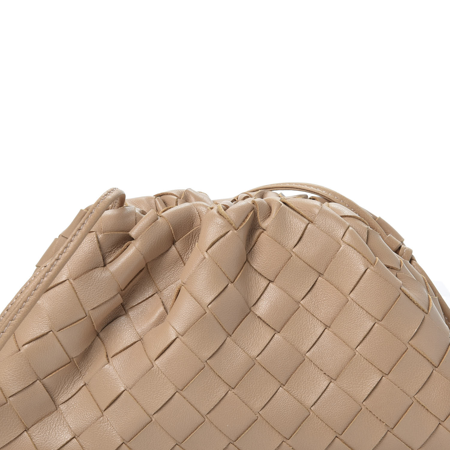 【banchoukanchigai 】BOTTEGA VENETA Bottega Veneta Maxi Intrecciato Arco Briefcase (SHG-GSkGKV)