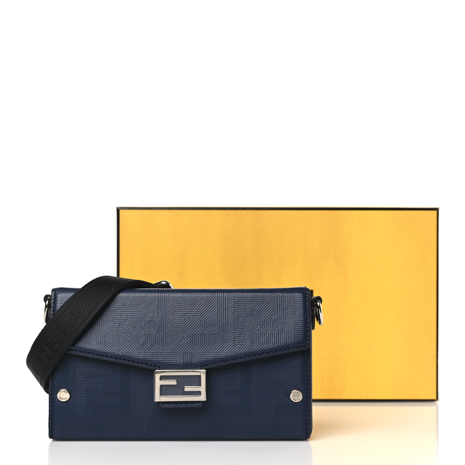 【関税&送料込】Fendi Baguette Pouch Tessuto Ff Pu Baguette Pouch Fabric Brown | Fendi
