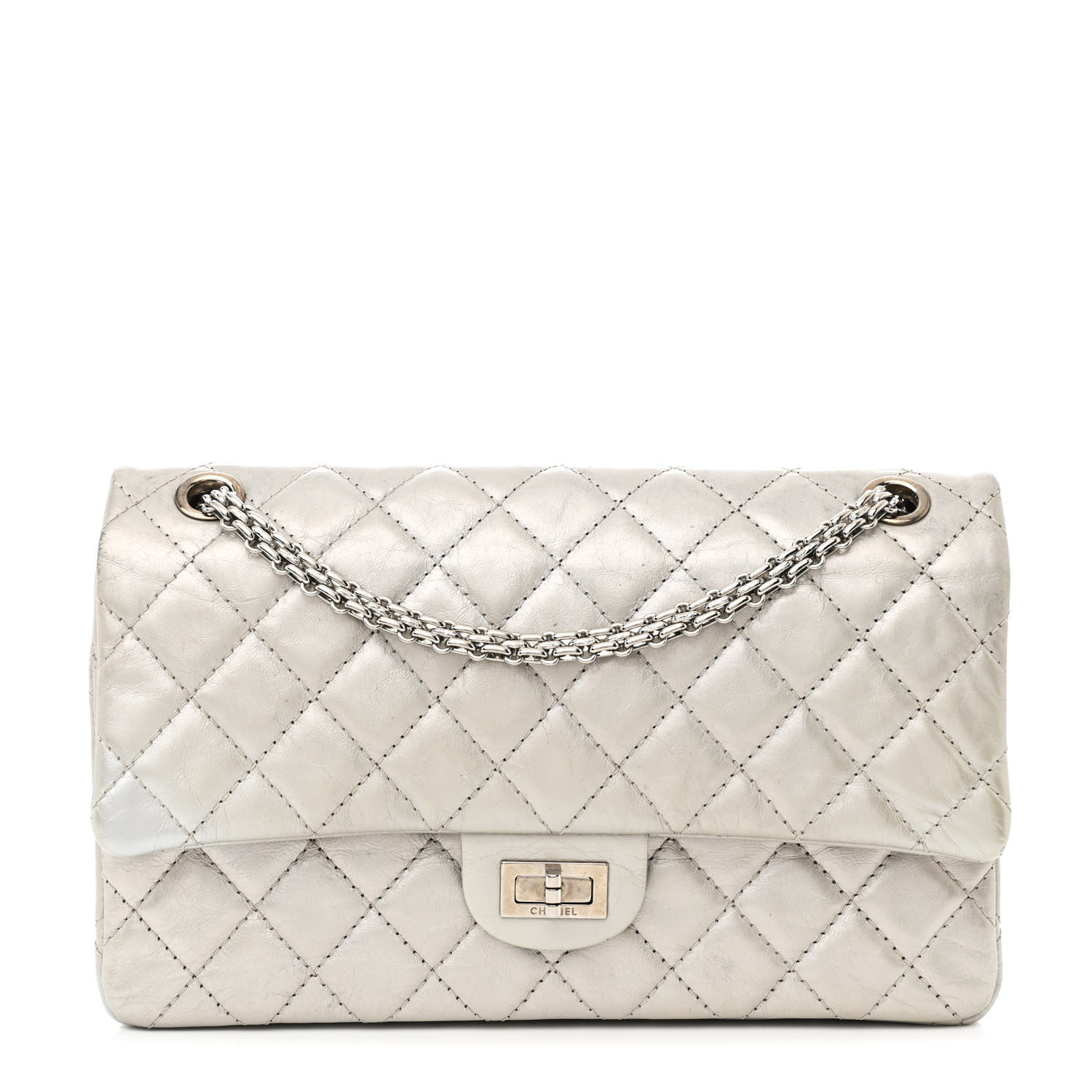 25A◆上品でときめく存在感【CHANEL】グローブ Patent Lambskin 57da71c36b936033267e788c13846f