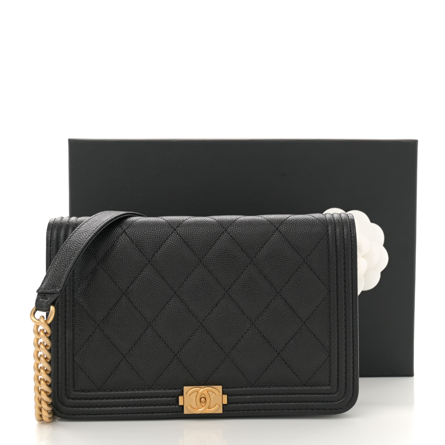 ショルダーバッグ・ポシェット × ヴィンテージ(中古) Chanel Caviar Boy WOC Mini Crossbody Bag CHANEL Boy WOC Wallet on Chain Black Caviar Lt Gold Hw