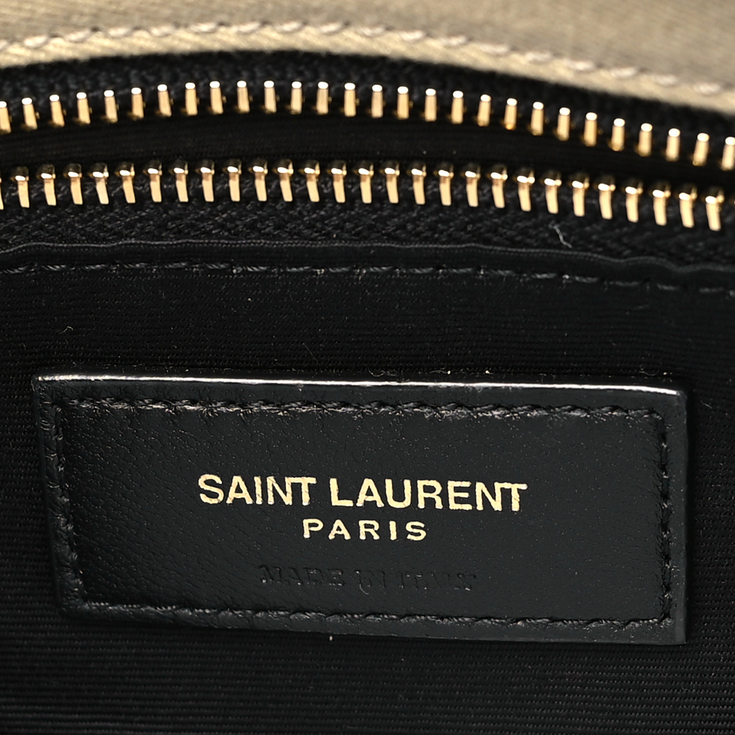 Loulouページ！ SAINT LAURENT Canvas Quilted Toy Loulou Puffer Monogram