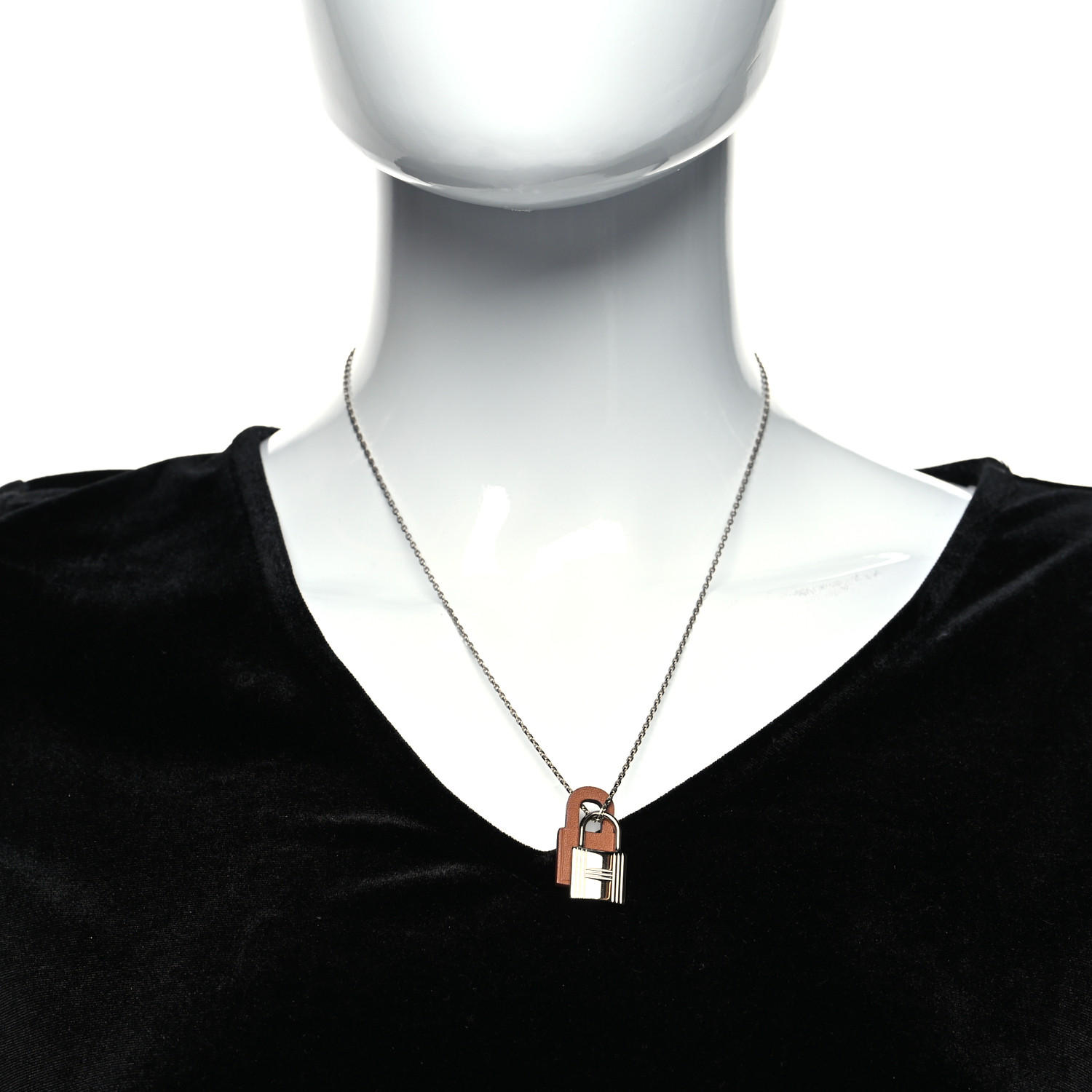 o kelly pendant small model