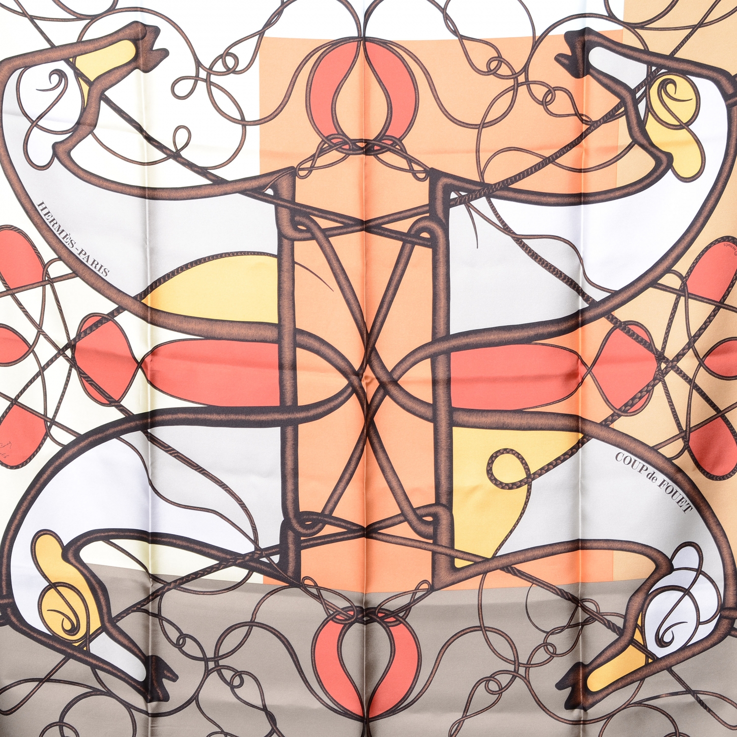 エルメス　スカーフ　「COUP de FOUET 」柄 HERMES Silk Coup De Fouet Scarf 90 46458 | FASHIONPHILE