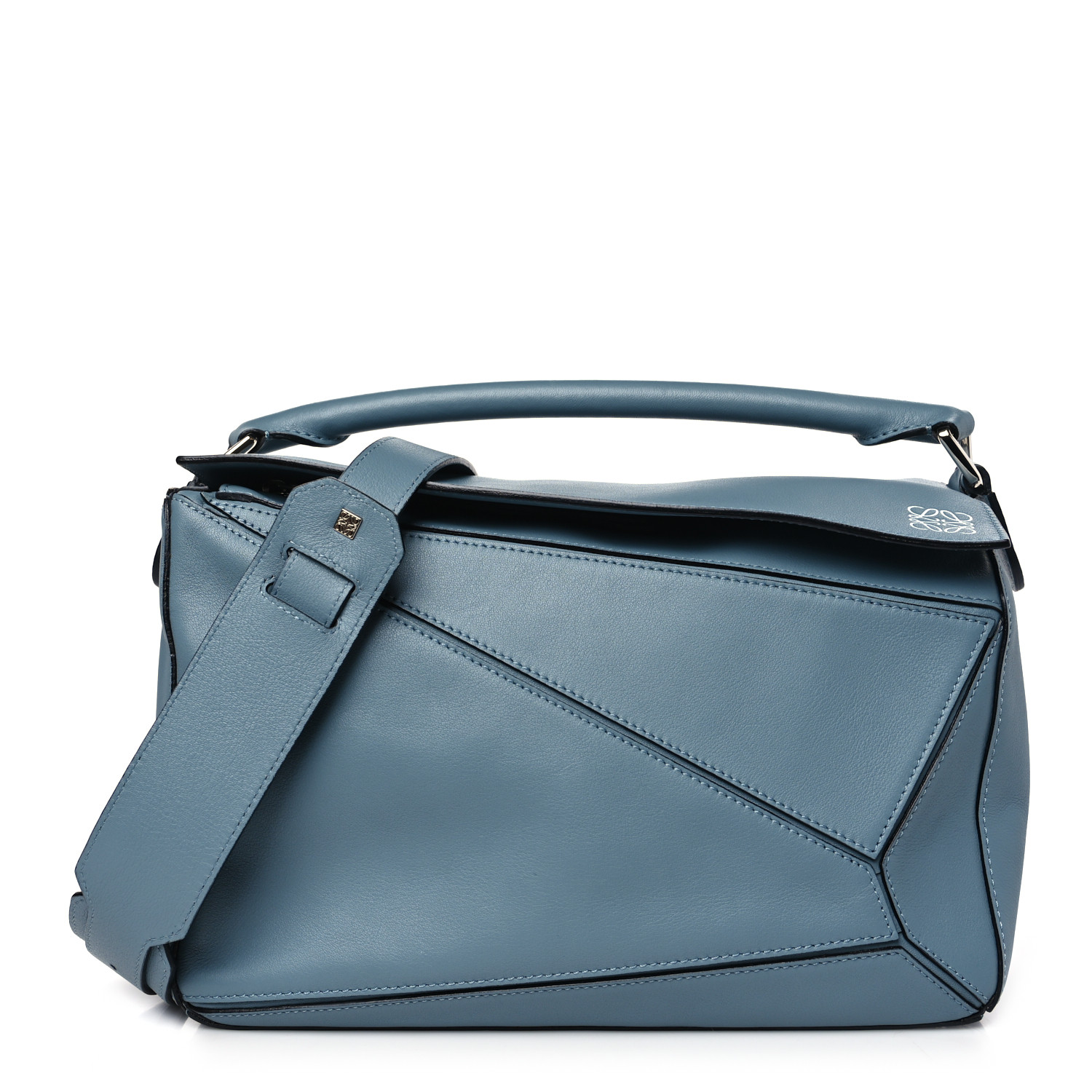 LOEWE Puzzle PM ショルダーバック LOEWE Calfskin Medium Puzzle Bag Stone Blue 1499135