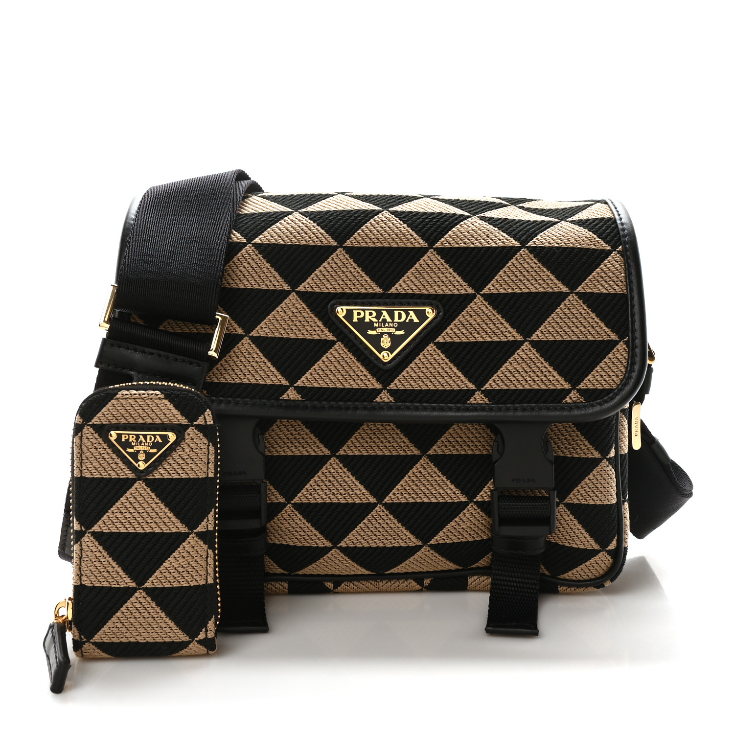 バッグ Prada Enameled Triangle Messenger B 和*吉様 Prada Enameled Triangle Messenger B Prada Enameled