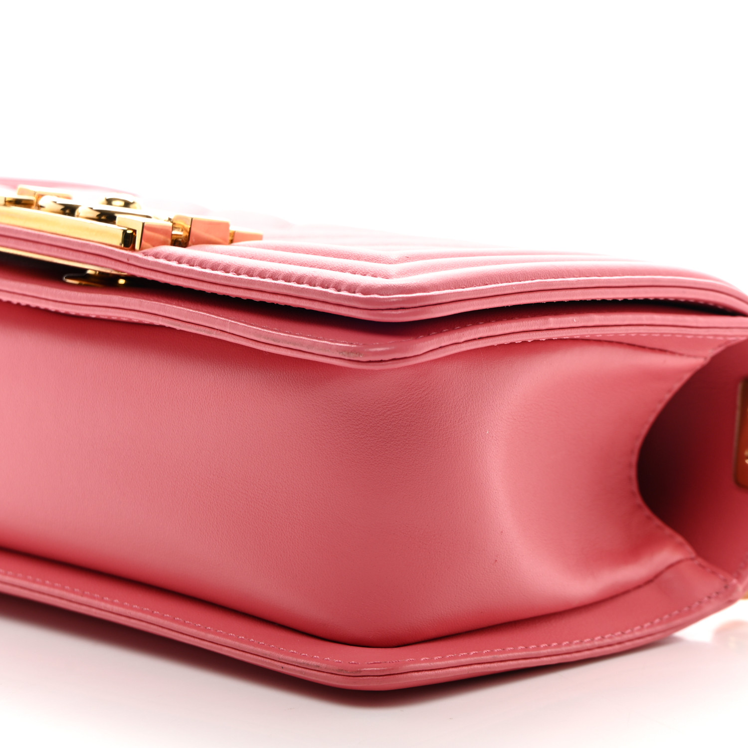 小物 CHANEL CHANEL Calfskin Chevron Quilted Small Boy Flap Pink 1534571