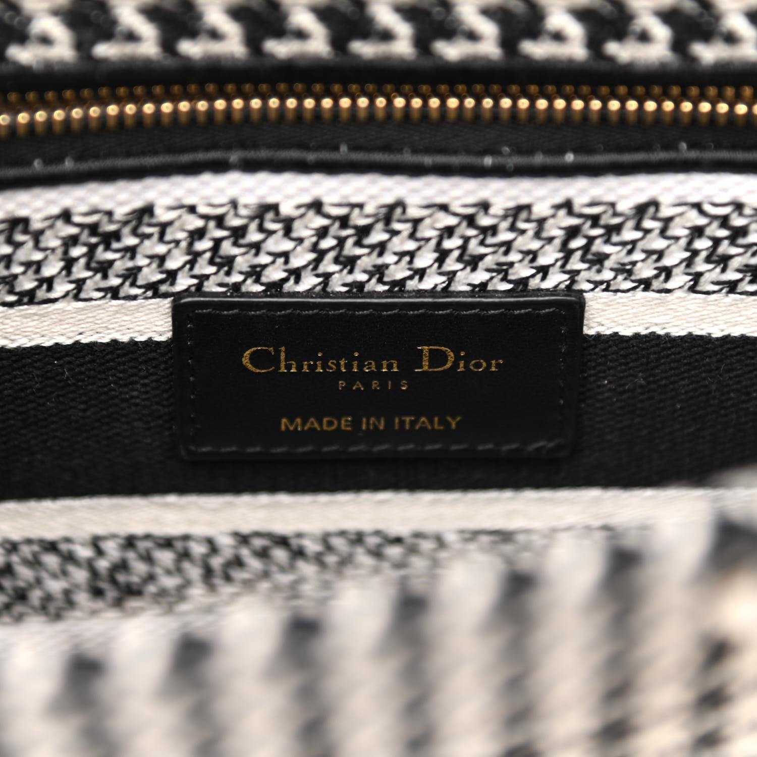 Dior｜ (N3200HOMST 970) Medium Dior Book Tote Black and White Plan de Paris