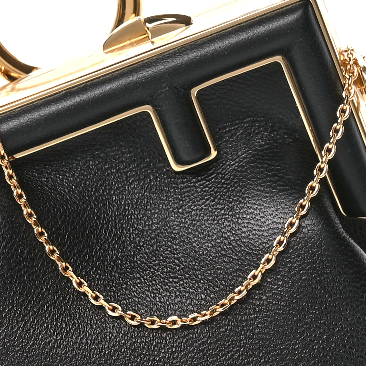 FENDI ファストF型ヒルアンクルフツ 8T8455NA7 F0QA1 FENDI Shiny Nappa Nano Fendi First Bag Charm Black 1664544