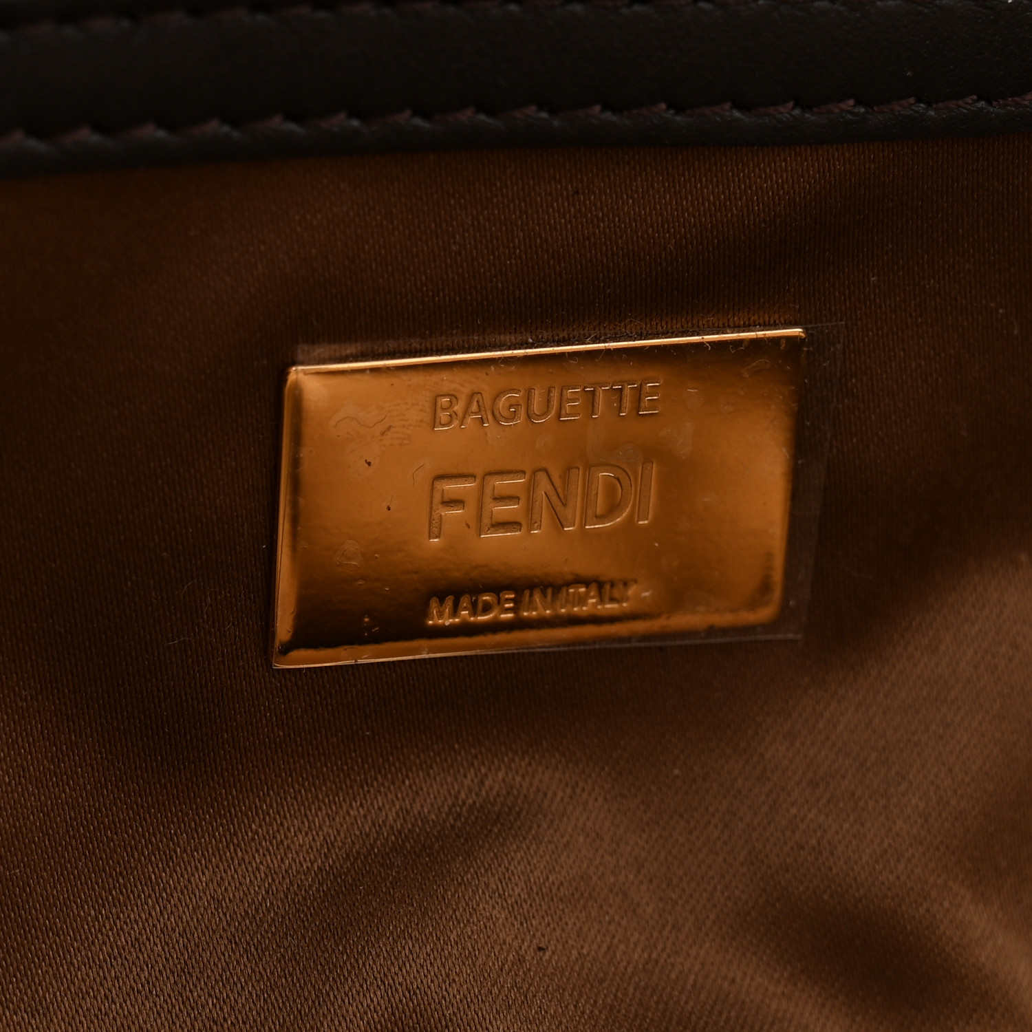 FENDI Vitello King Beaded Zucca Baguette Mogano Panna Ebano