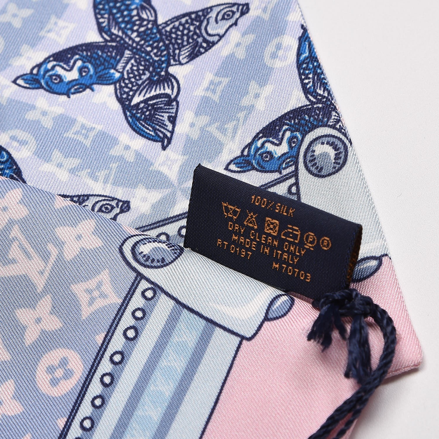 ◇ ルイヴィトン　バンドー　魚座　鯉　レア　新品　LOUISVUITTON LOUIS VUITTON Silk Monogram Koi Fish Animalle Bandeau Blue