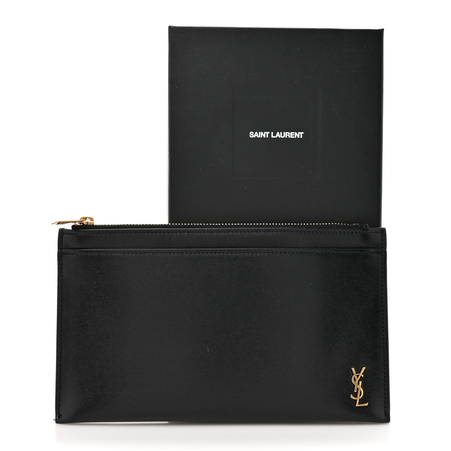 [Saint Laurent] Monogram Voltaire Passport ☆送料込☆ VOLTAIRE passport case in BOX SAINT LAURENT | Saint Laurent