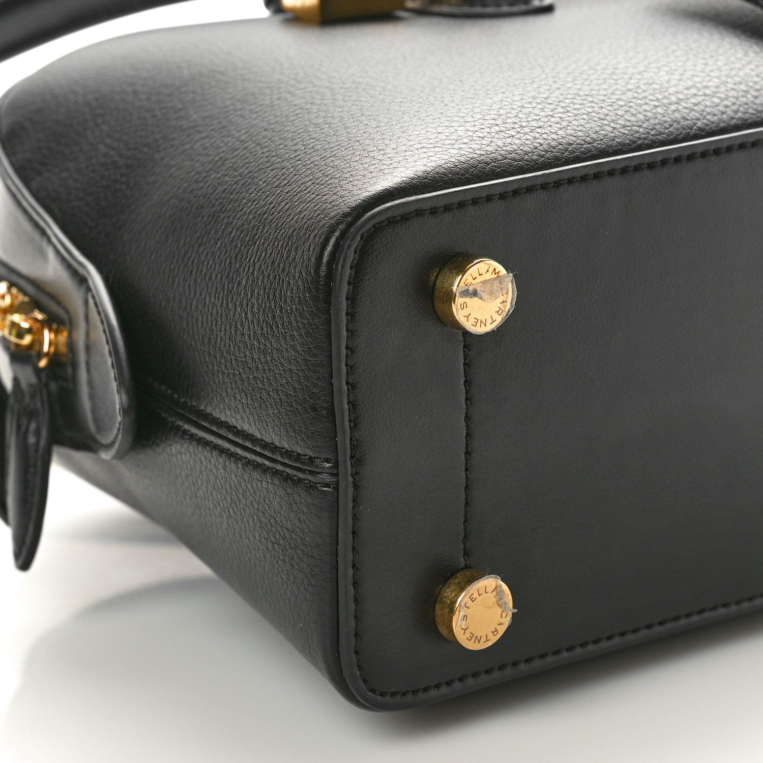 【Stella McCartney】Ryder Alter Matショルダーバッグ STELLA MCCARTNEY Eco Grainy Alter Mat Ryder Shoulder Bag