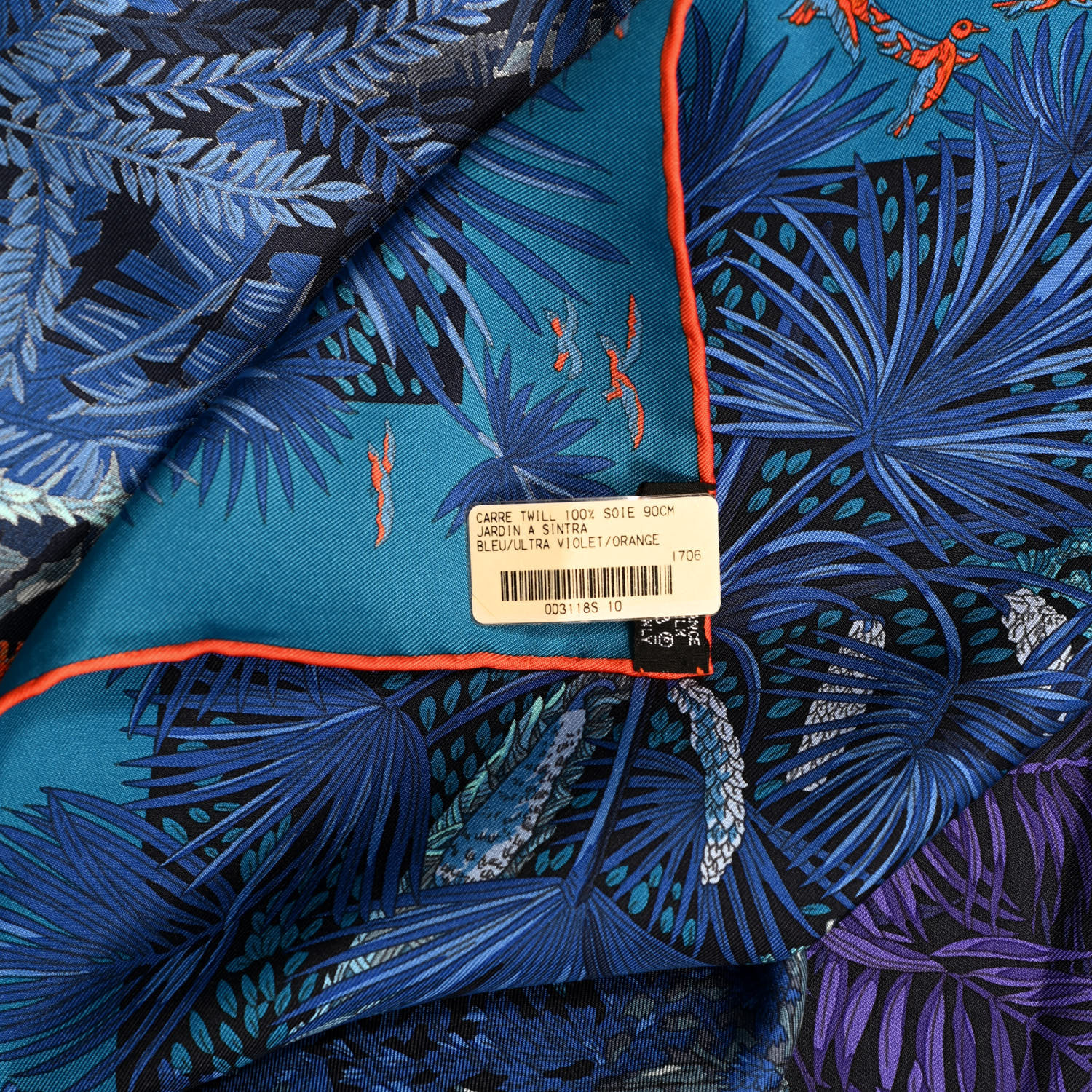 HERMES エルメス JARDIN a SINTRAカレ90 ブルー HERMES Silk Jardin A Sintra Scarf 90 Bleu Ultra Violet