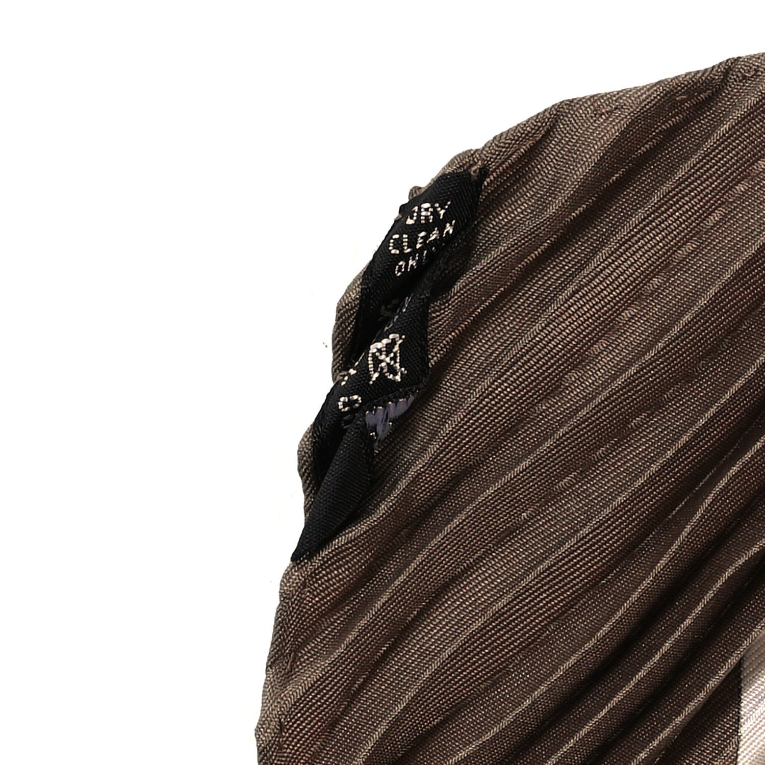 HERMES Silk Plisse Swing Scarf 90 1702912 | FASHIONPHILE