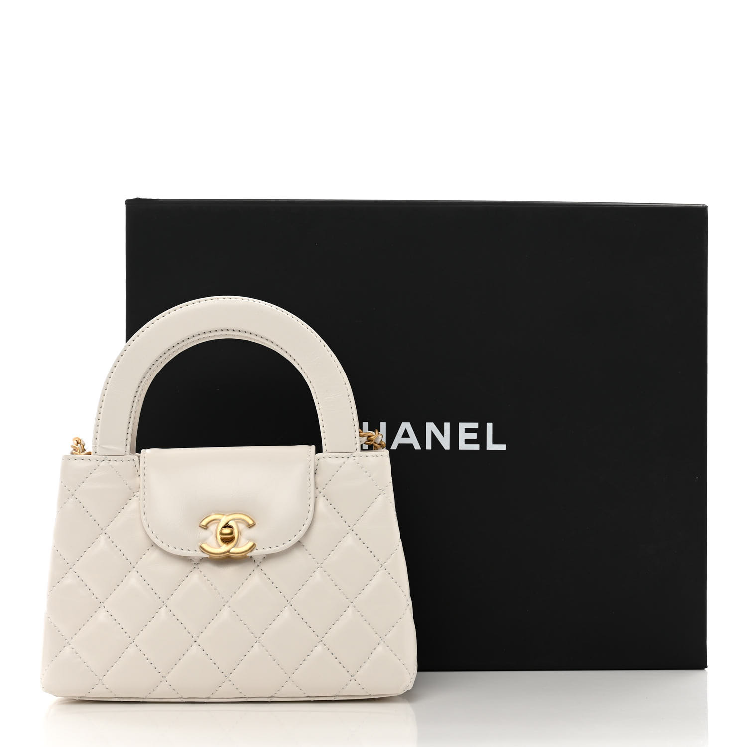 【上品ホワイト♡】CHANEL *ミニショッピングバッグ*ケリー CHANEL Shiny Aged Calfskin Quilted Nano Kelly Shopper White