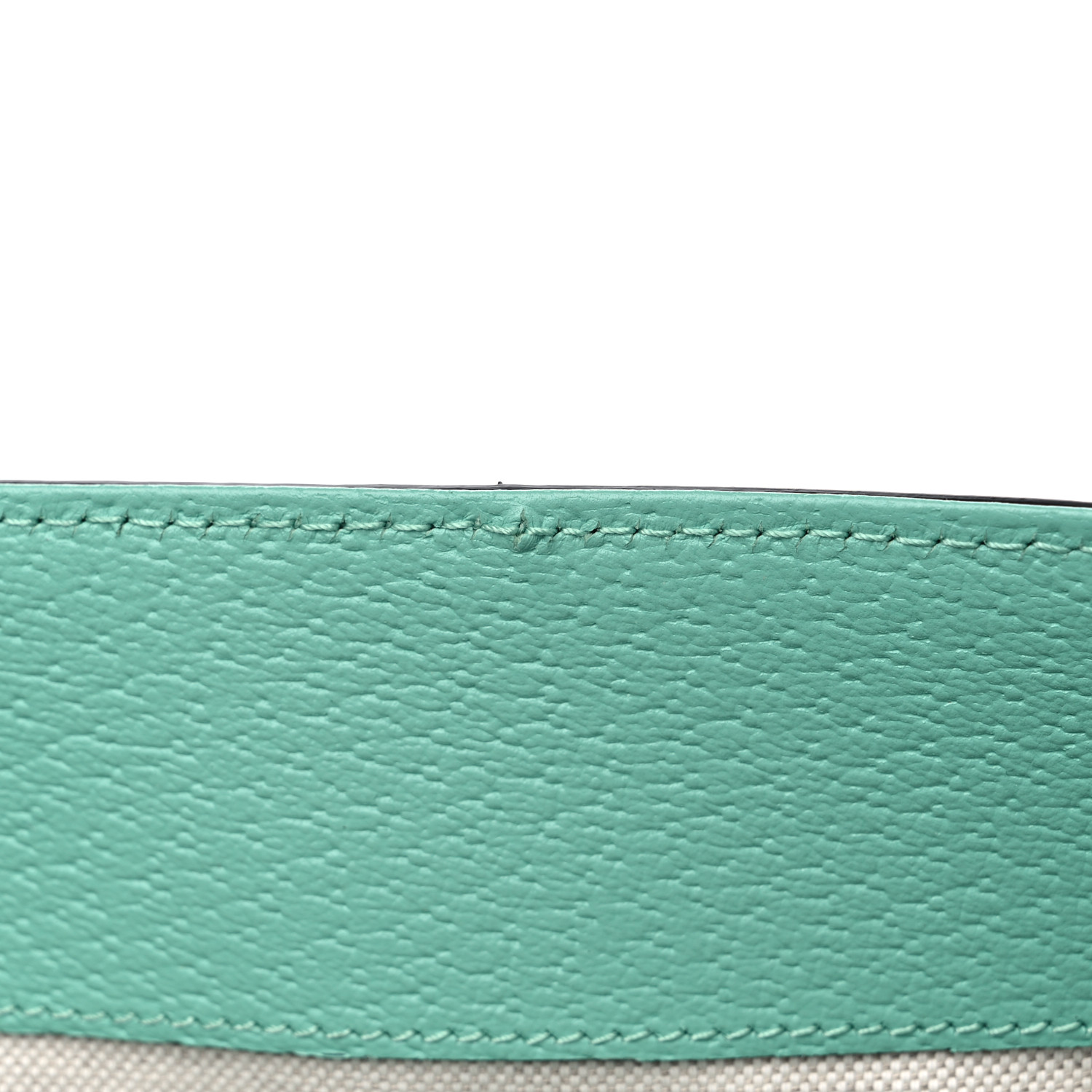 GUCCI Monogram Jumbo GG Textured Dollar Calfskin Medium