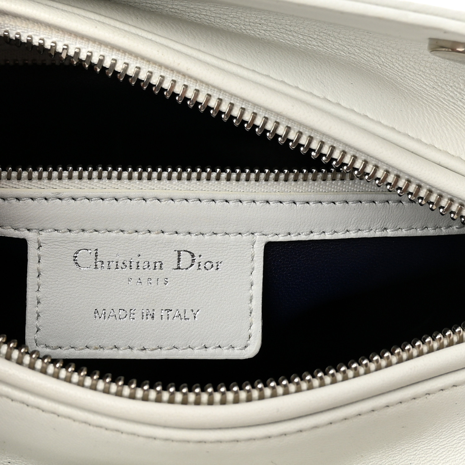サクラコ【美品】Christian Dior 手袋 サイズ7 CHRISTIAN DIOR Smooth Calfskin Embellished Dragonfly Medium