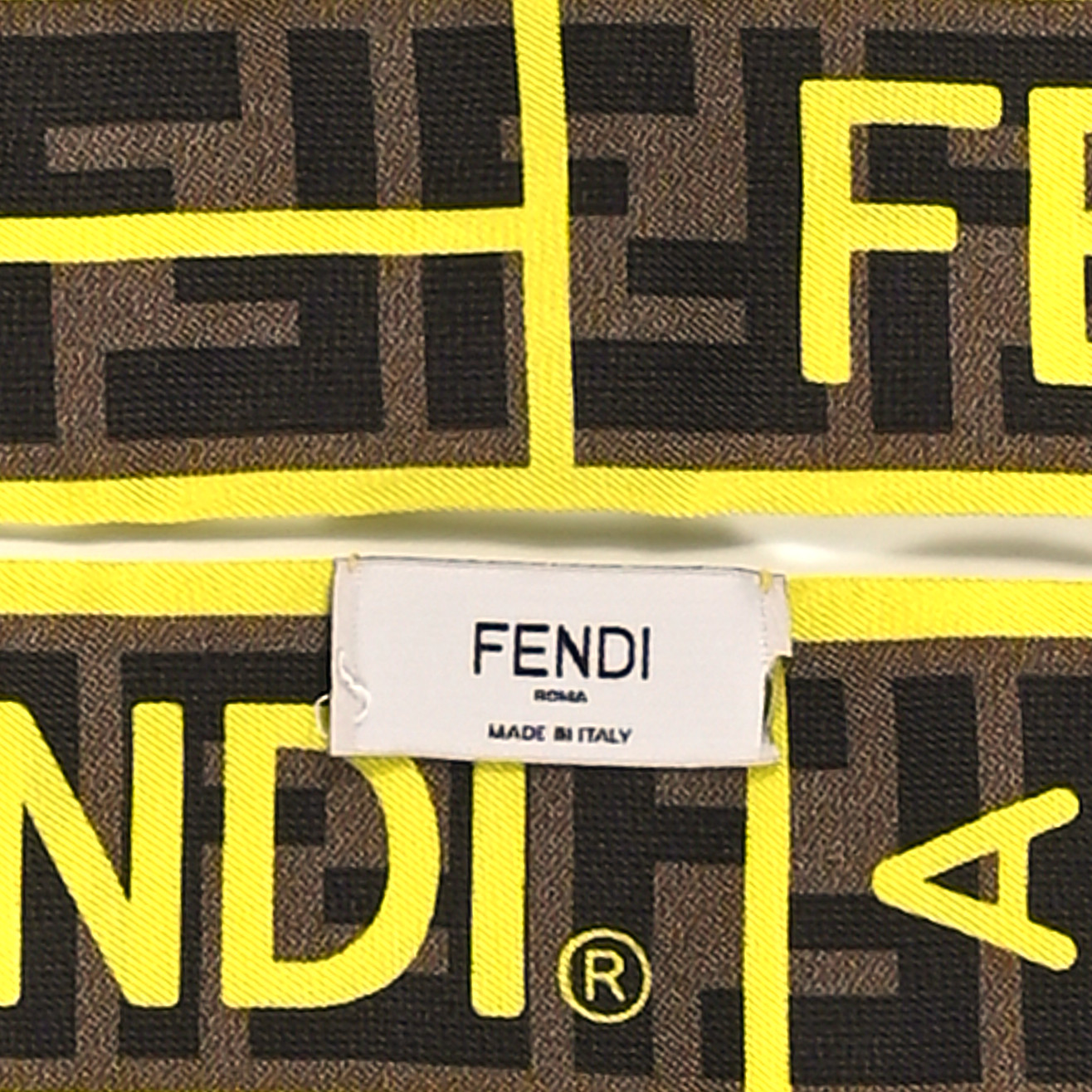 FENDI SCIARPA FF DEGRADE ネロ+モロ TU FENDI SCIARPA FF DEGRADE ネロ+モロ TU FENDI SCIARPA FF