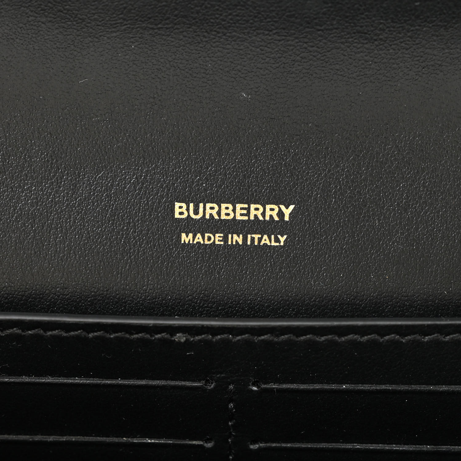 BURBERRY ファーポンチョ ba74d91f5051aa3e5083aa282a0ba6