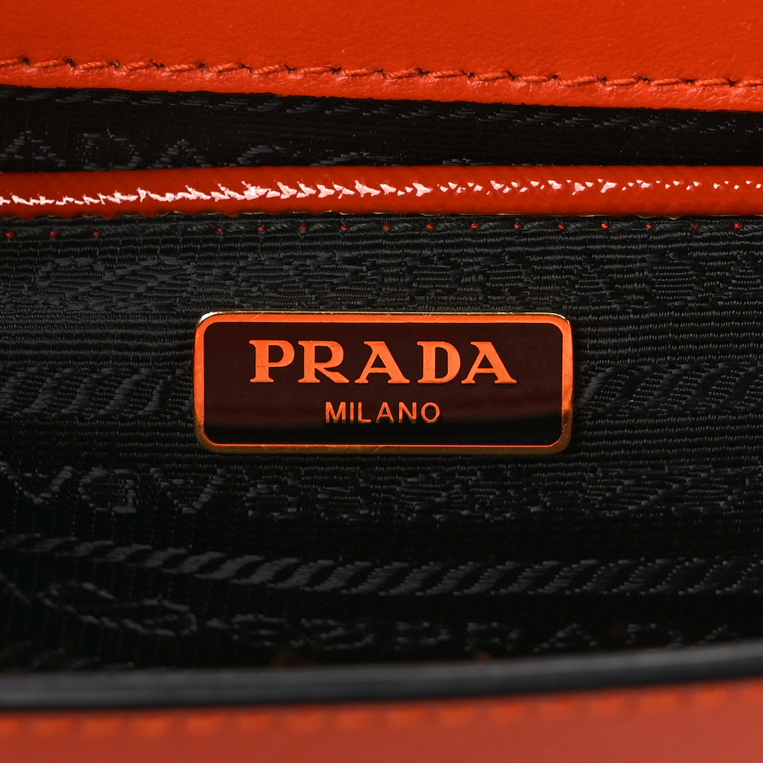 PRADA Saffiano Vernice Chain Shoulder Bag Arancio 1573643