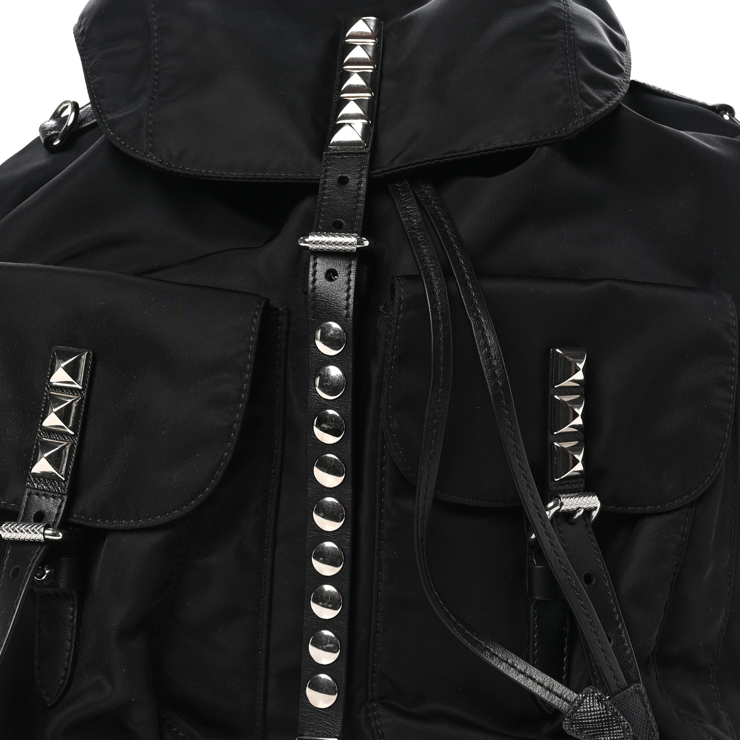 バッグ Prada 18SS New Vela Studs Backpack PRADA Nylon New Vela Monochrome Studded Backpack Black