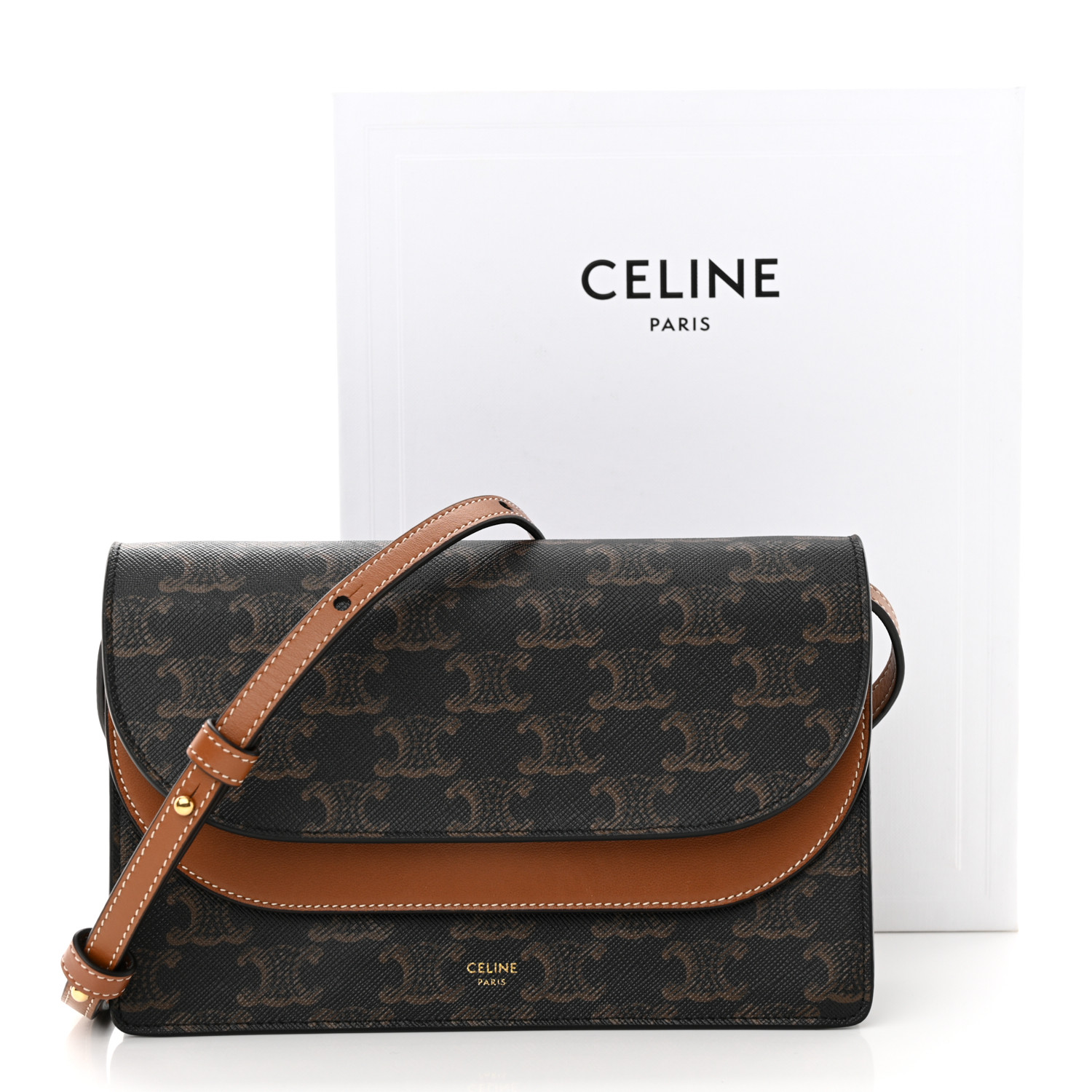 【CELINE】Celine Wallet On Chain(Tan)【ランク:A】 CELINE Triomphe Canvas Lambskin Wallet On Strap Tan 1679234