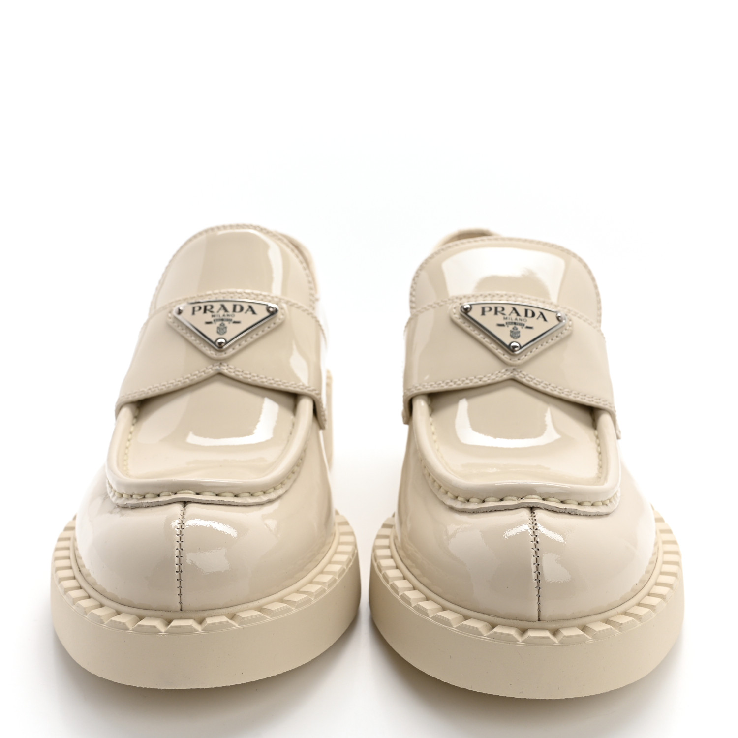 PRADA Vernice Metal Triangle Logo 50mm Loafers 37.5 Avorio