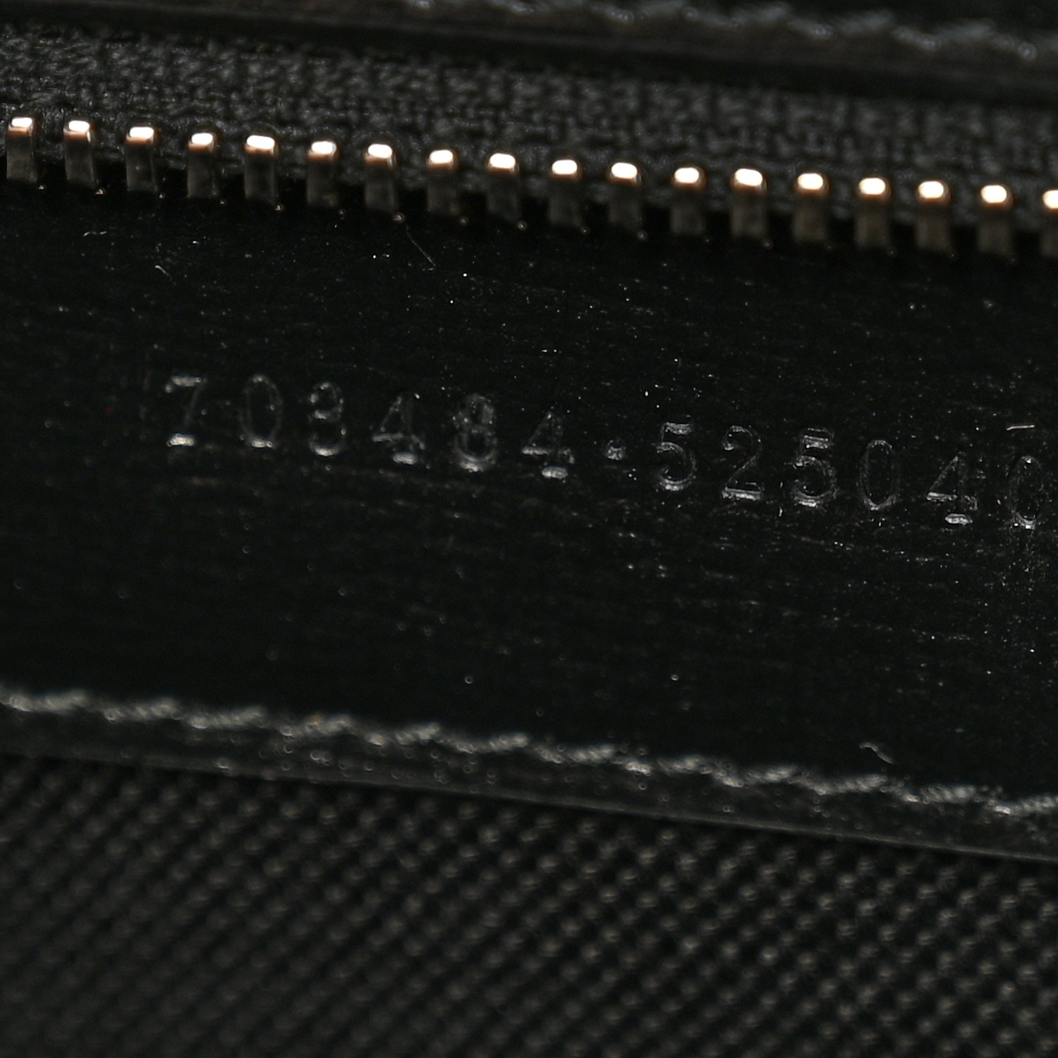 GG-ジレblk GUCCI GG Supreme Monogram Azalea Calfskin Retro Interlocking