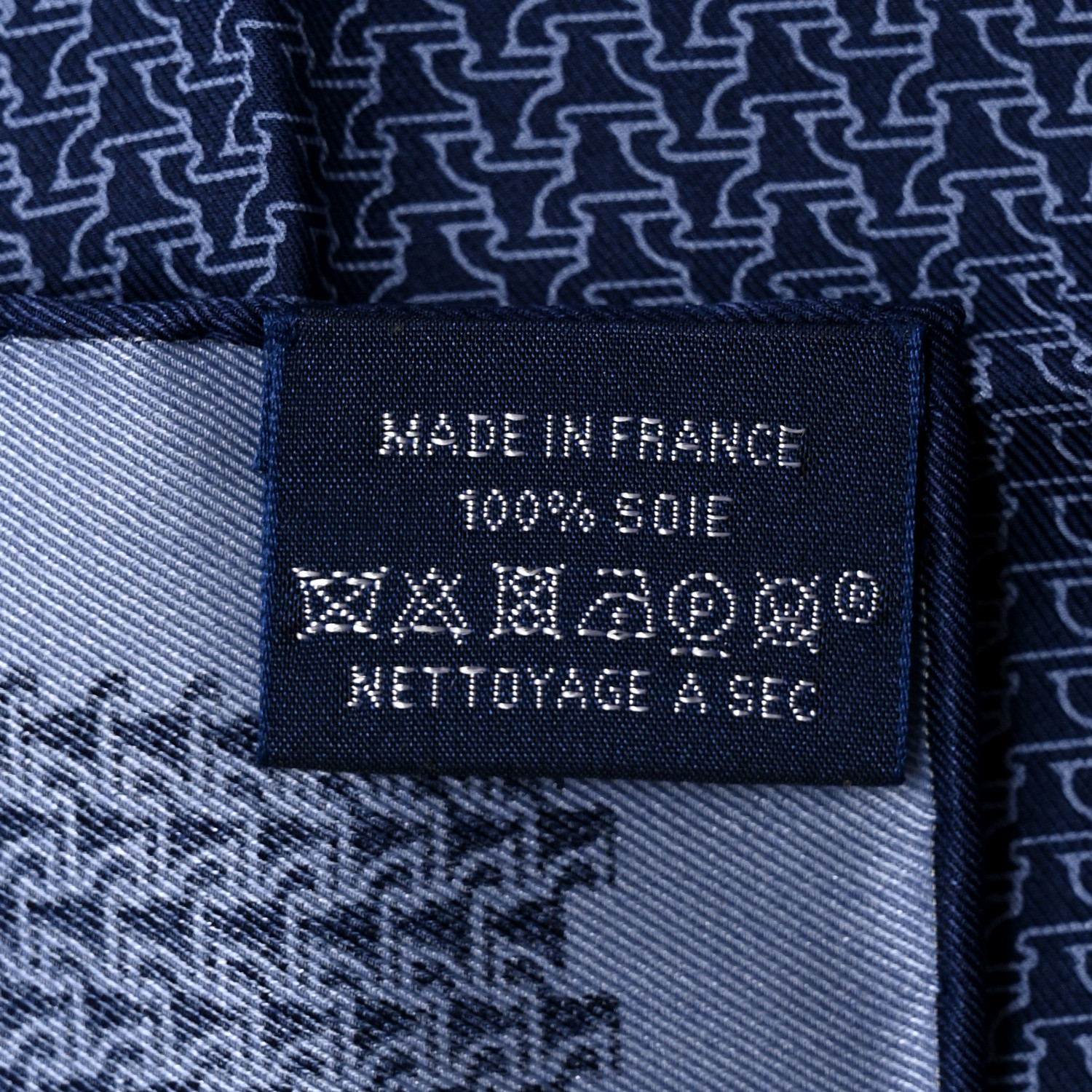 小物 made in FRANCE HERMES ETRIERS Etrier necklace - Black | Hermès USA