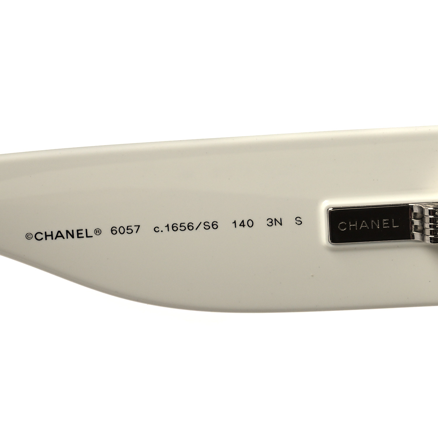 シャネル　57 CHANEL Acetate Cat Eye Sunglasses 6057 White Black 1680993