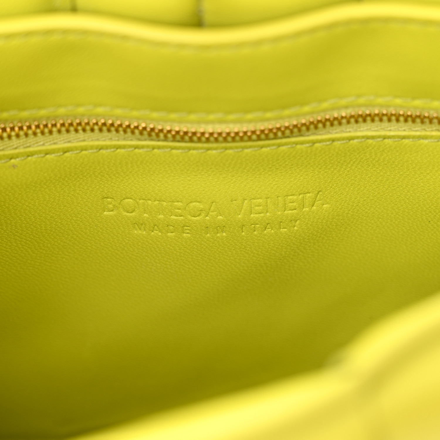 BOTTEGA VENETA Lambskin Maxi Intreccio Padded Chain Cassette
