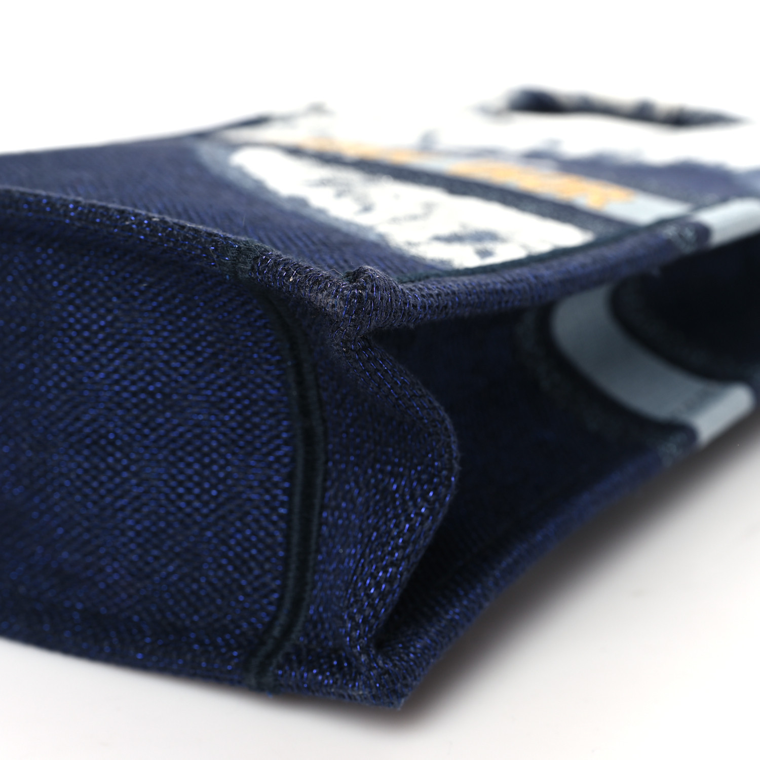 Dior ディオール Dior Denim Floral Saddle Bag — HollyClosetCase