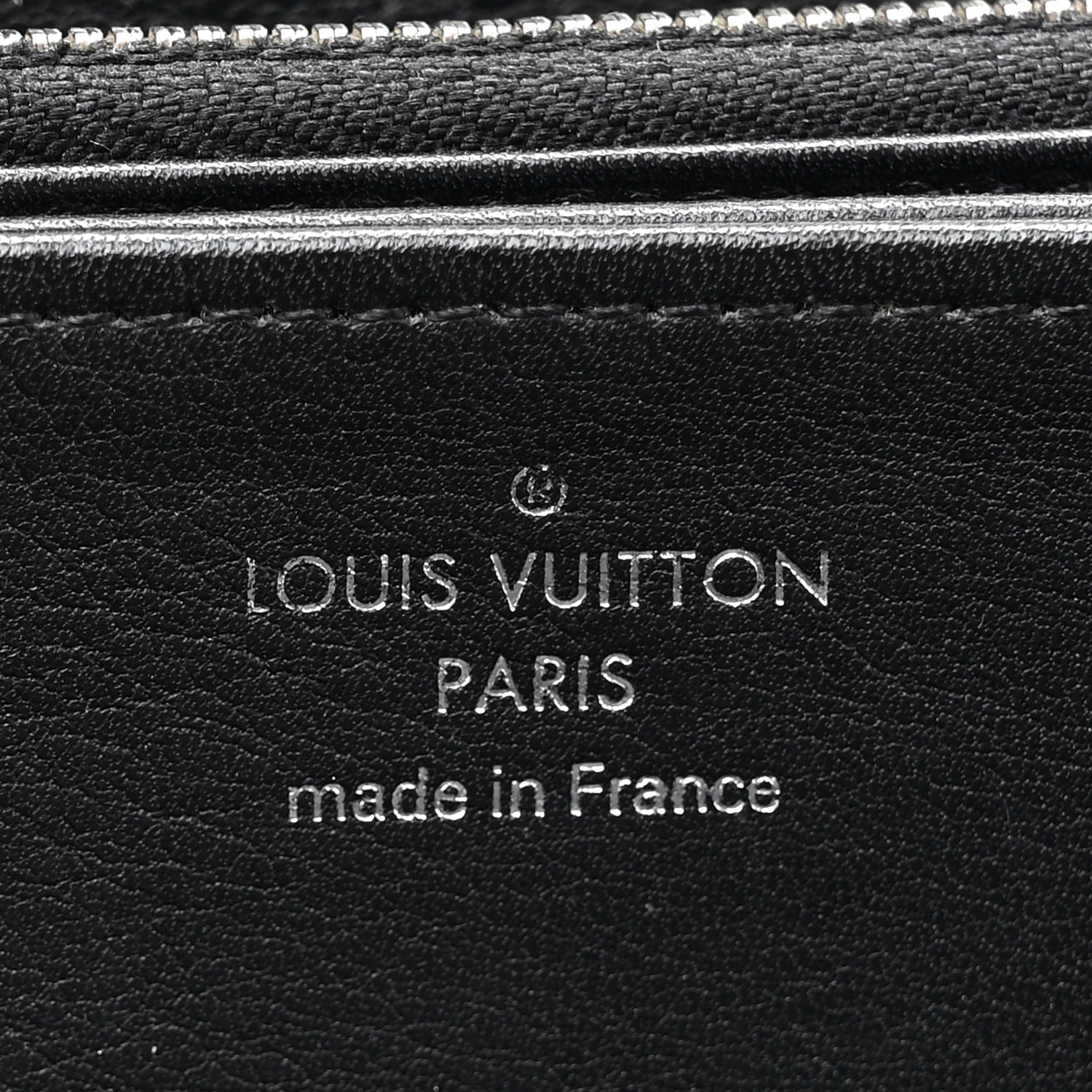 LOUIS VUITTON Mahina Zippy Wallet NM Black 1679578