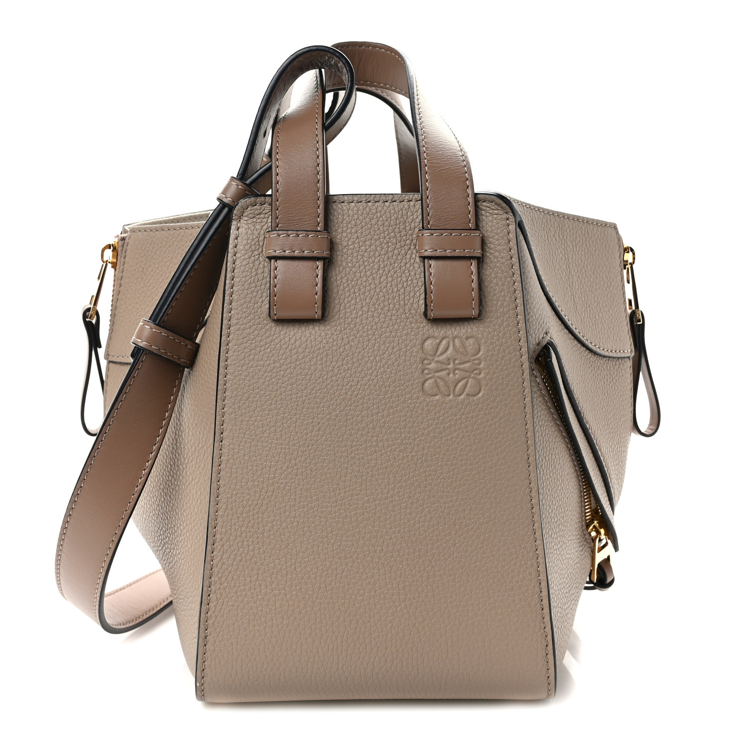 【LOEWE 】Small Hammock Bag― Sand LOEWE Calfskin Small Hammock Shoulder Bag Sand Mink 1475360